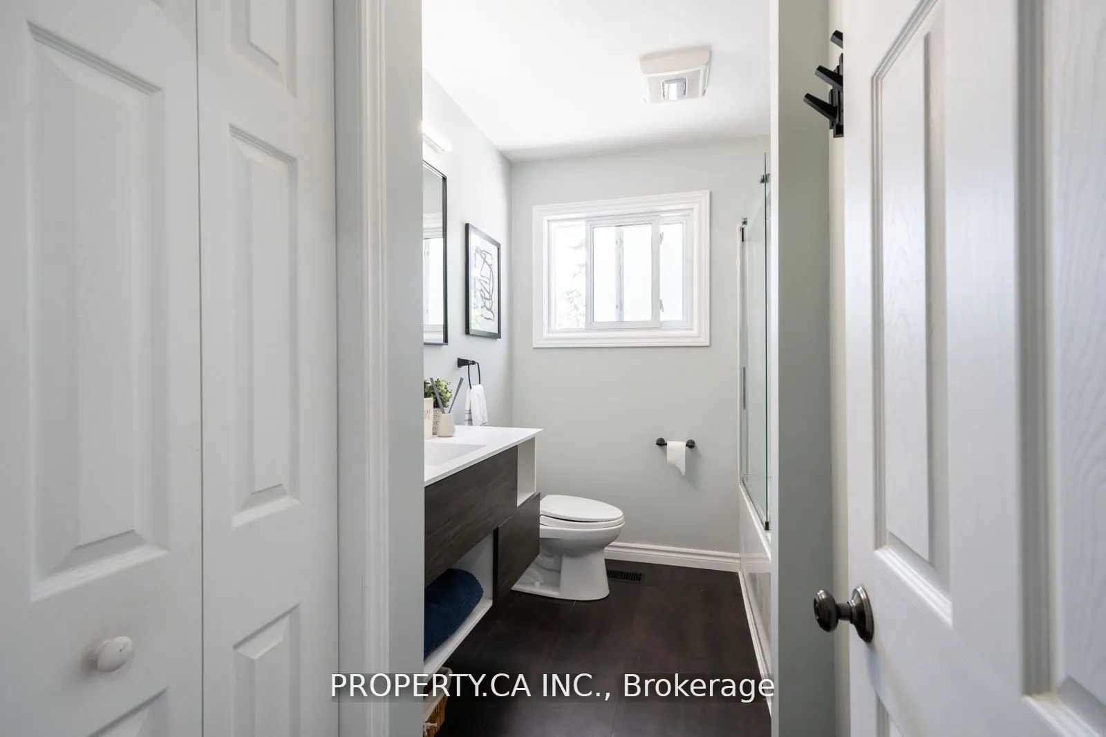 108 Delmar Drive, #Upper