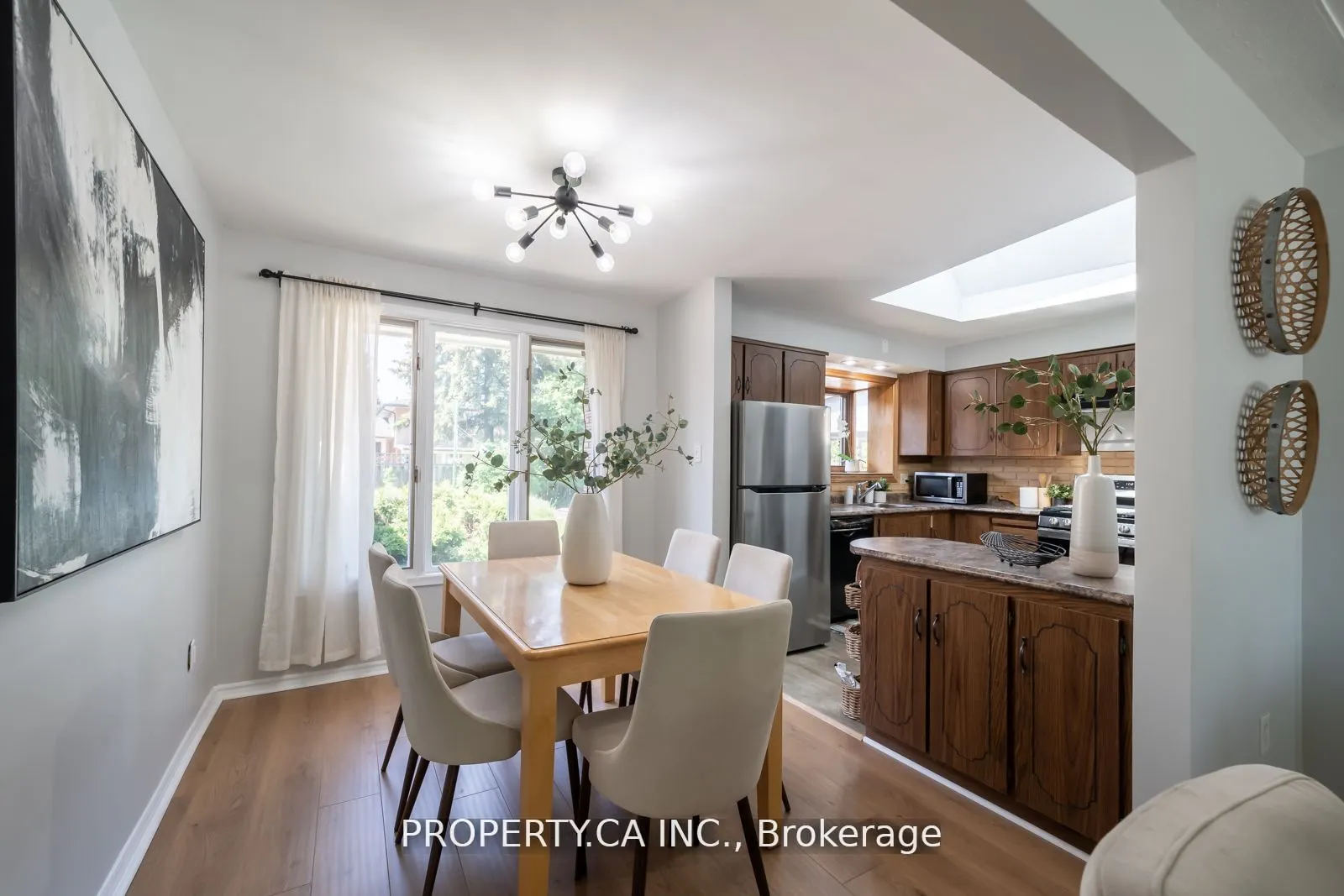 108 Delmar Drive, #Upper