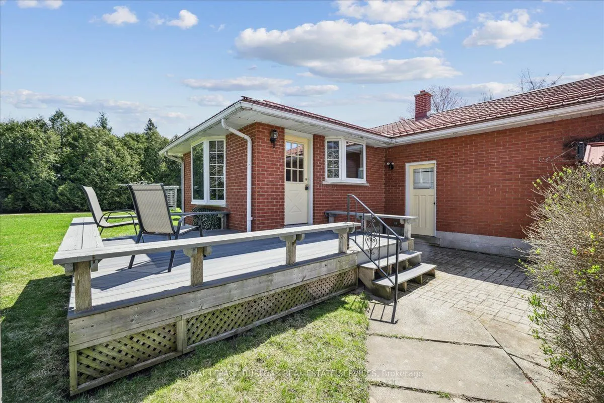 1 Westview Crescent