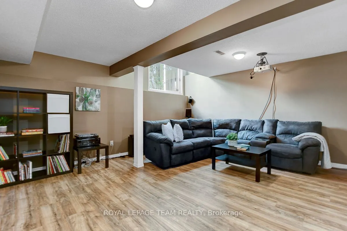 1471 Briarfield Crescent
