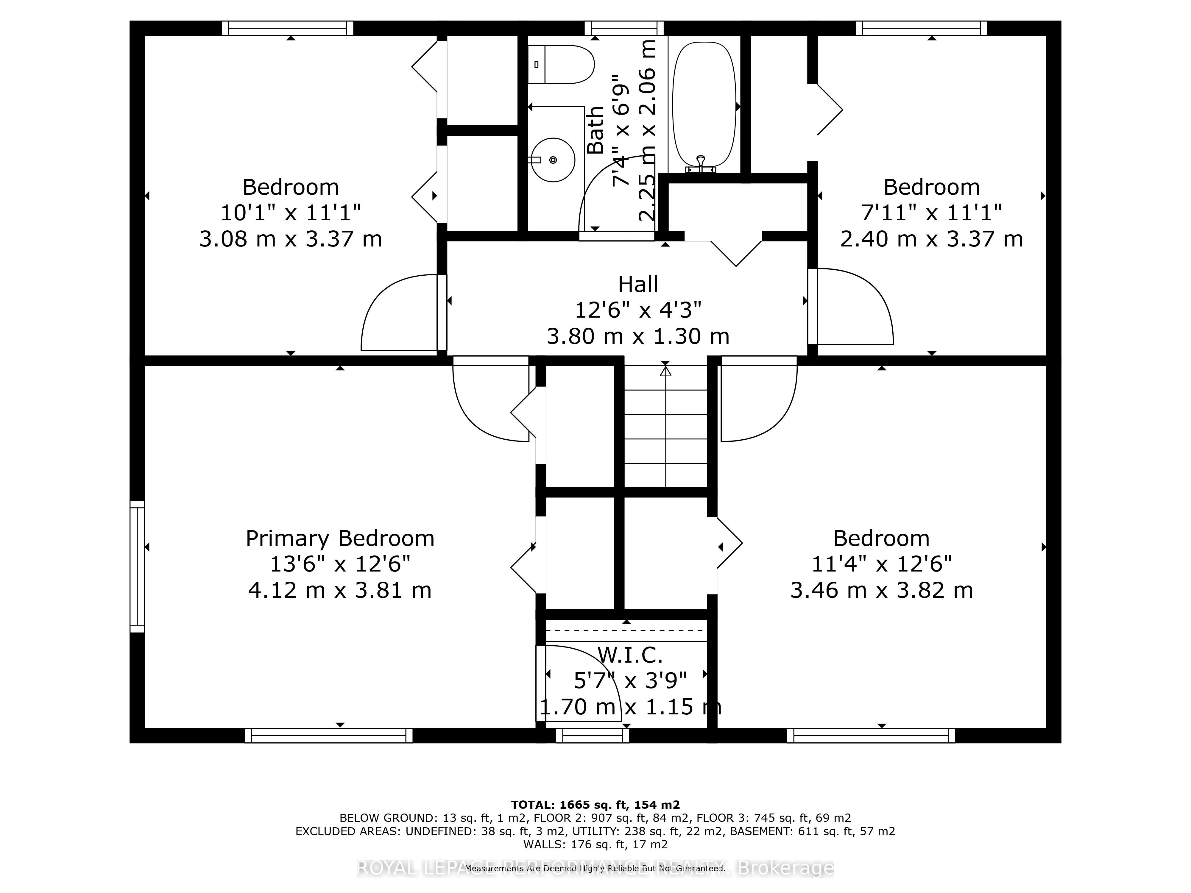 33 Woodview Crescent