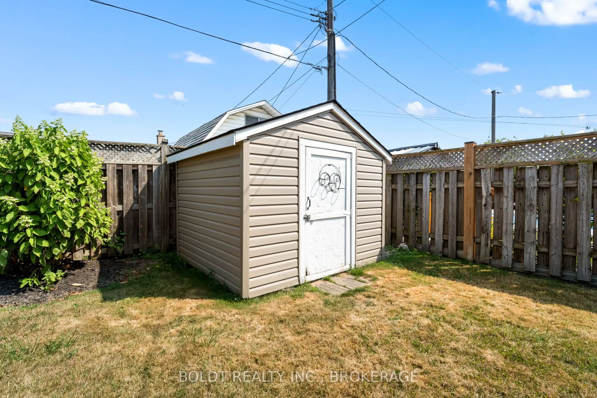 7 Eastdale Crescent