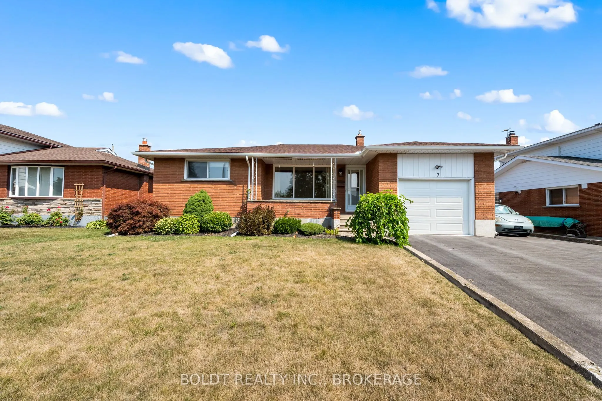 7 Eastdale Crescent