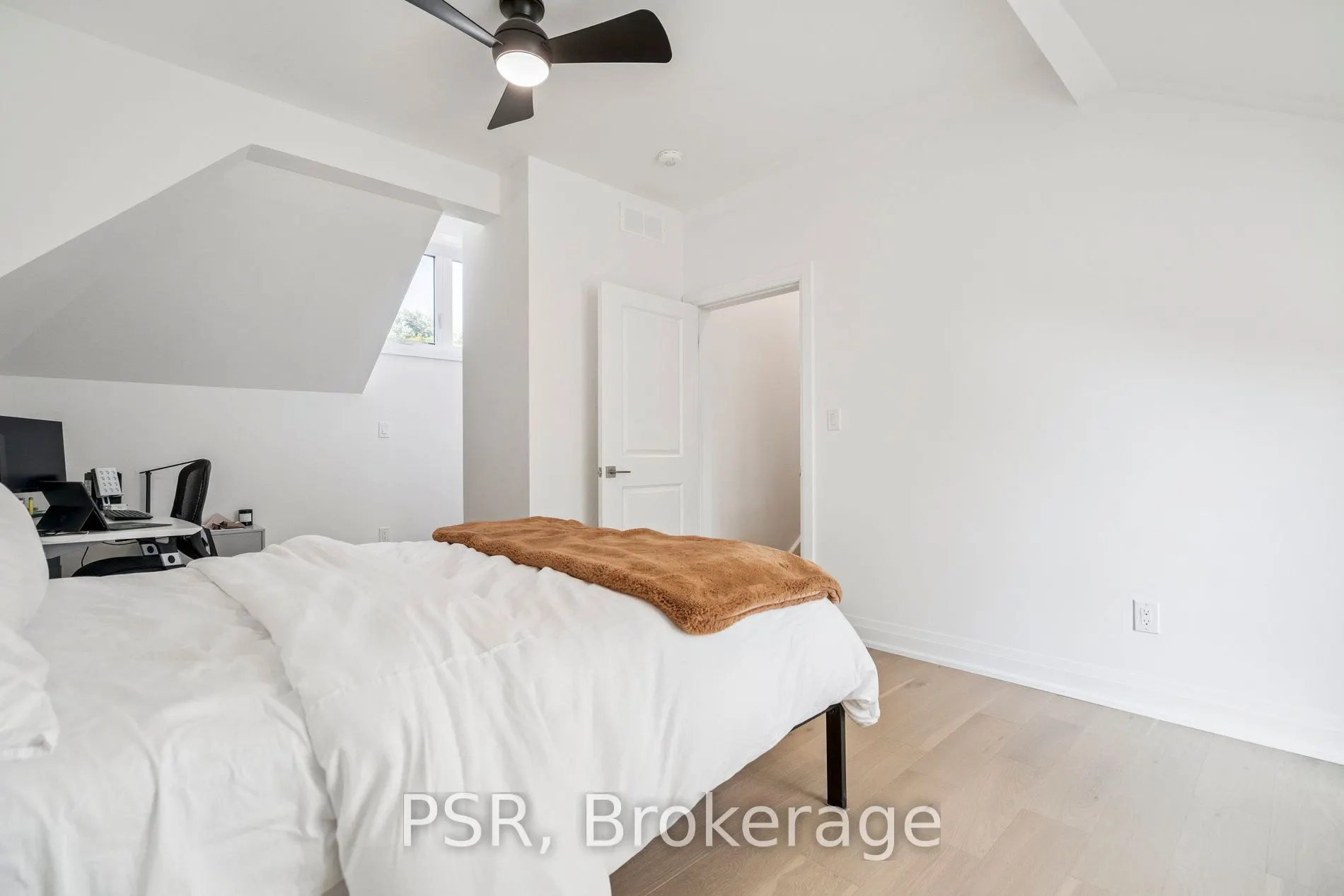 8 Paxton Avenue