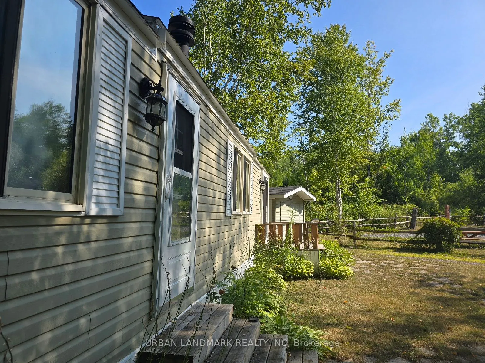 302 Quin Mo Lac Road