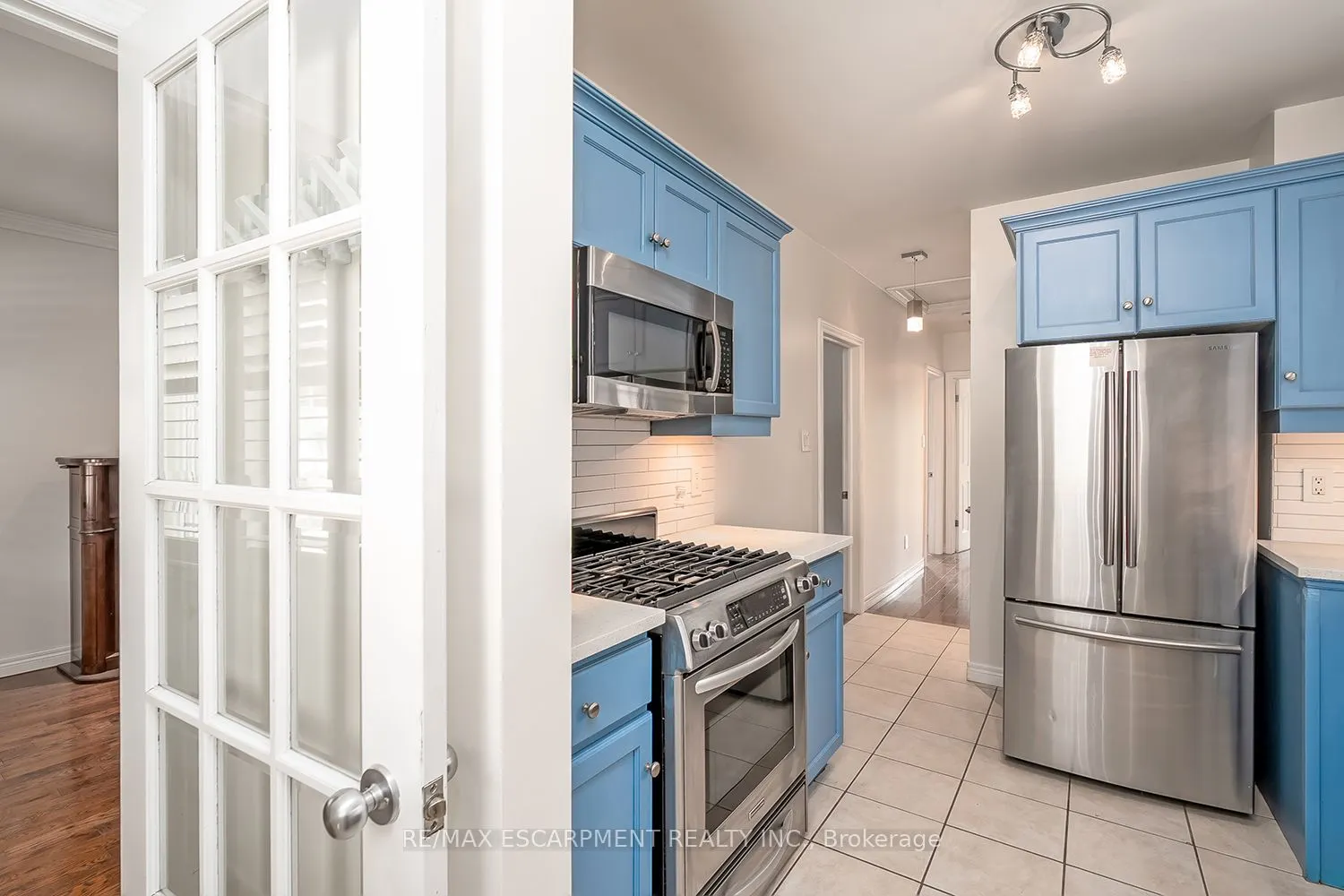 65 Kenilworth Avenue S, #Main