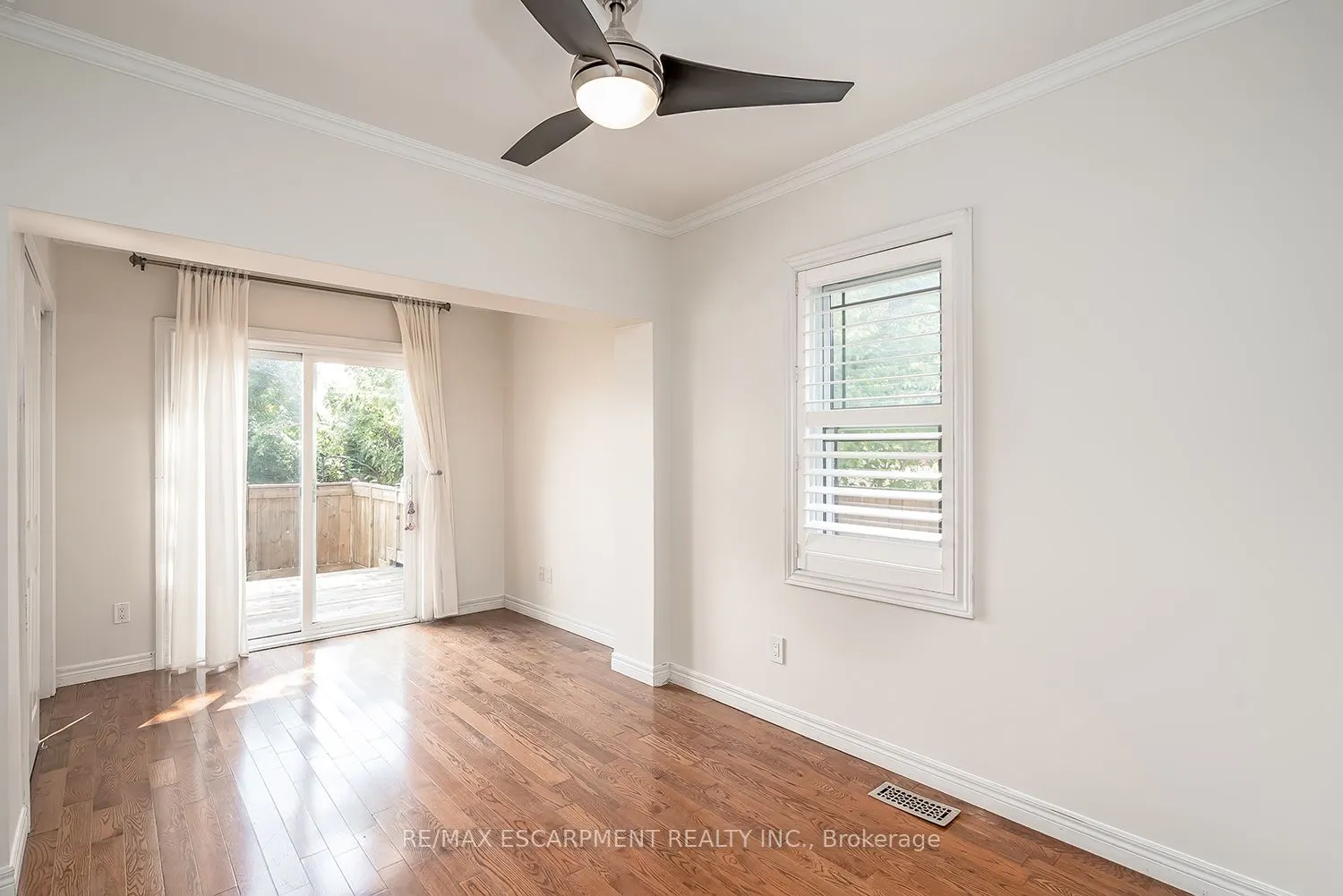 65 Kenilworth Avenue S, #Main