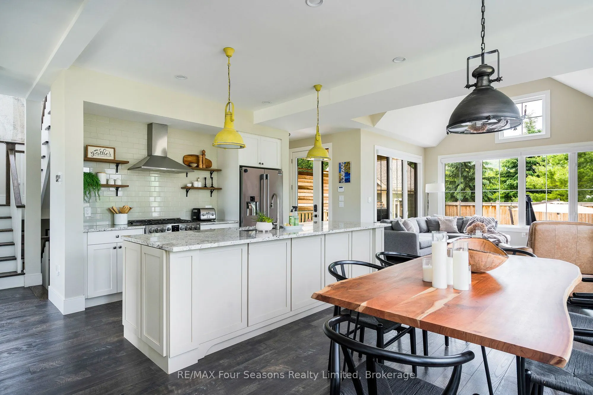 164 Snow Apple Crescent
