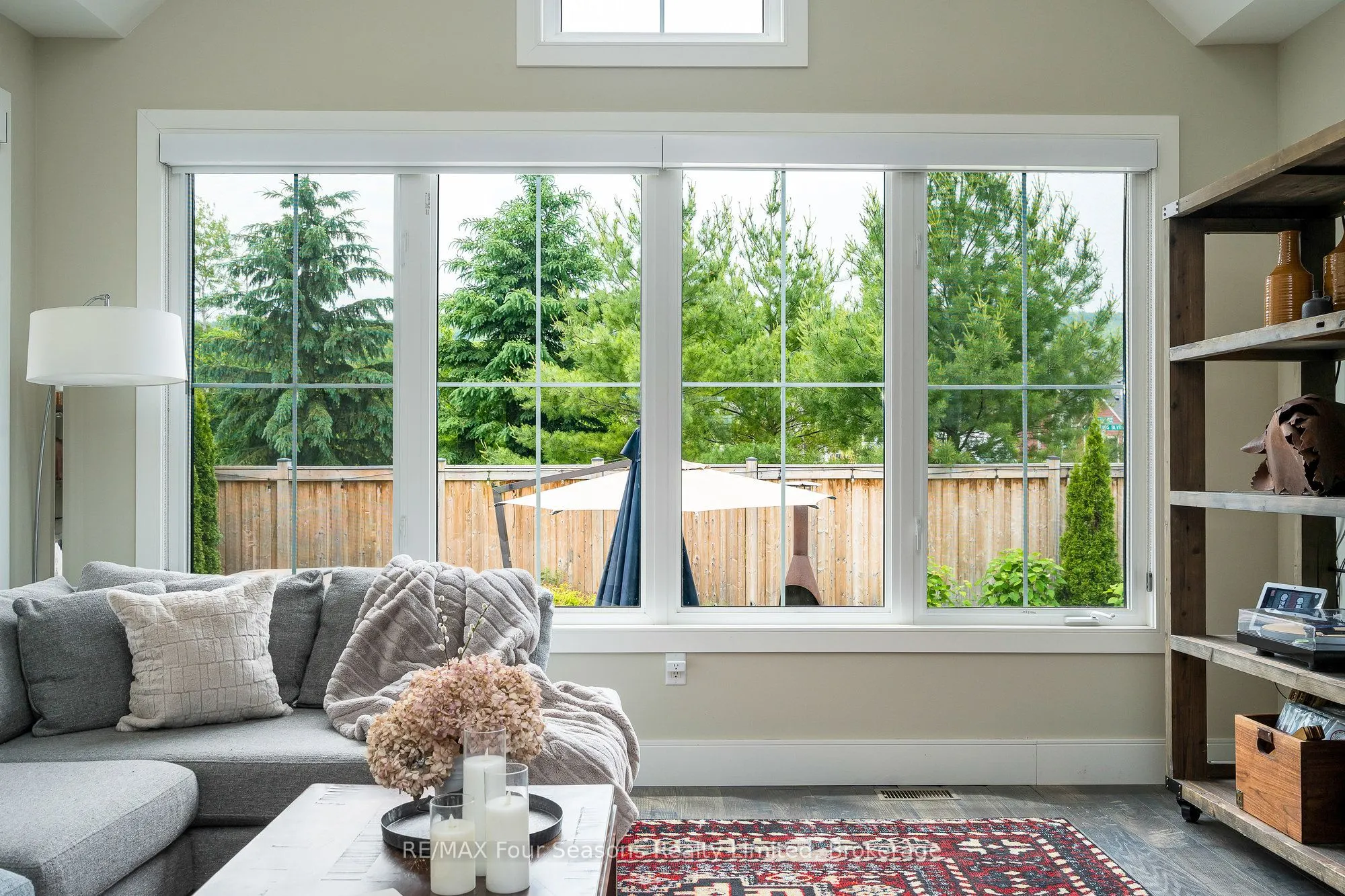 164 Snow Apple Crescent