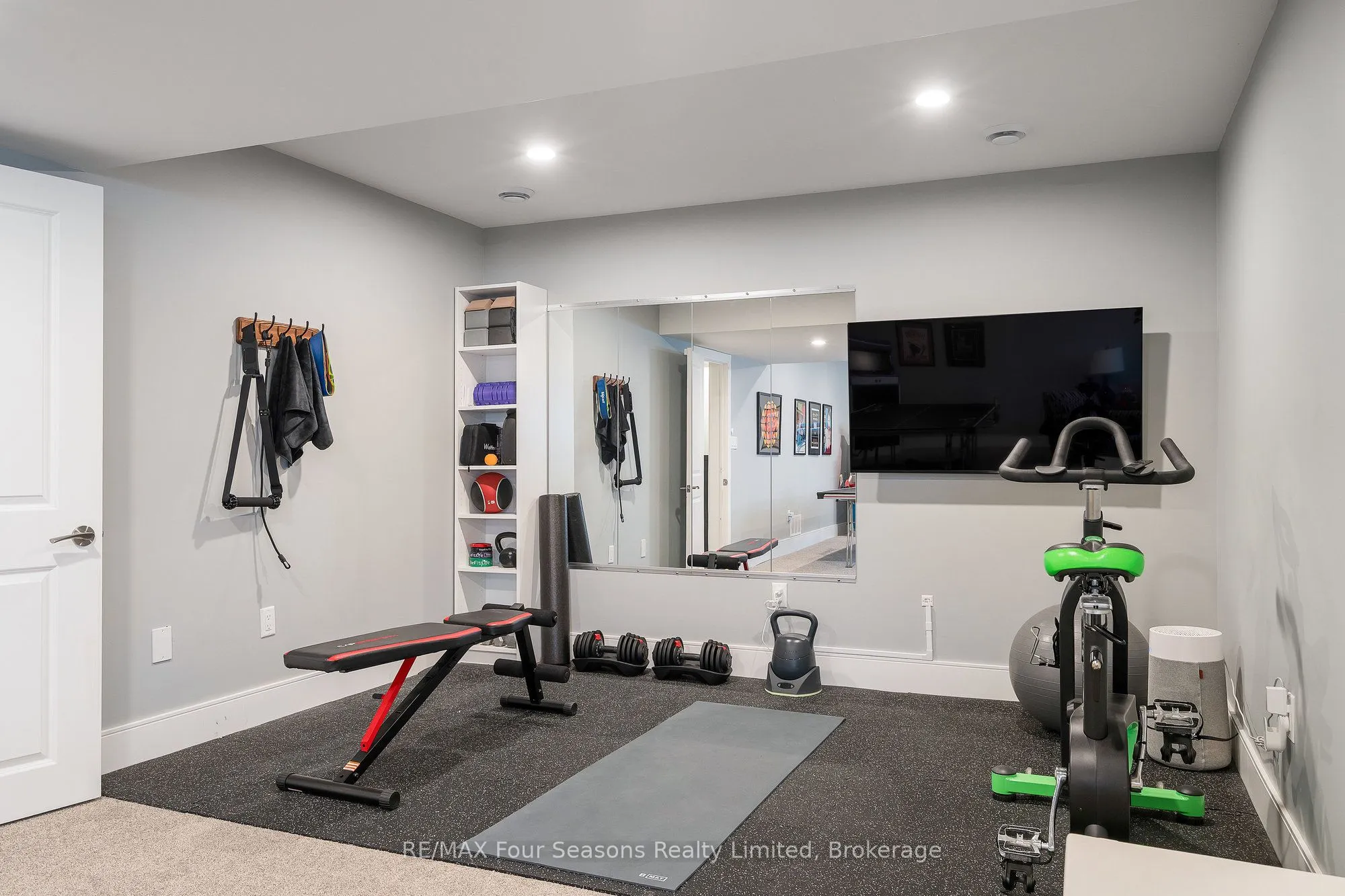 164 Snow Apple Crescent