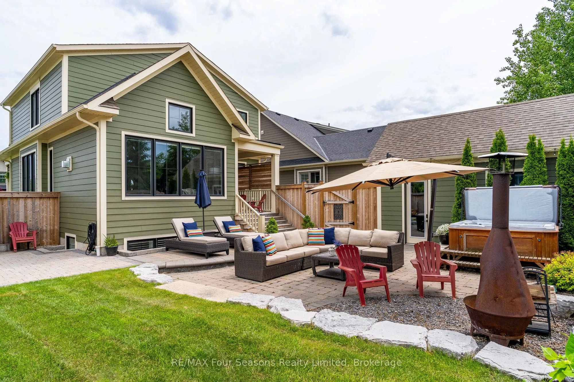 164 Snow Apple Crescent