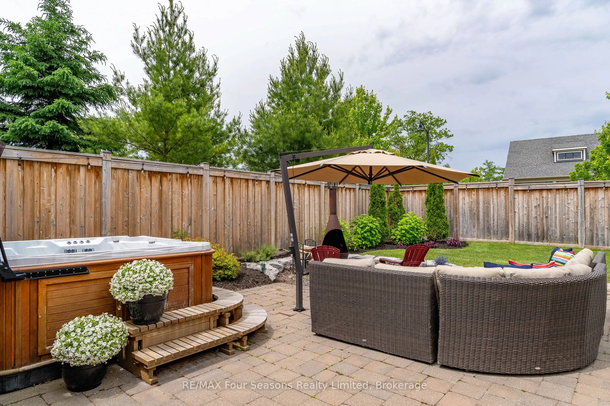 164 Snow Apple Crescent