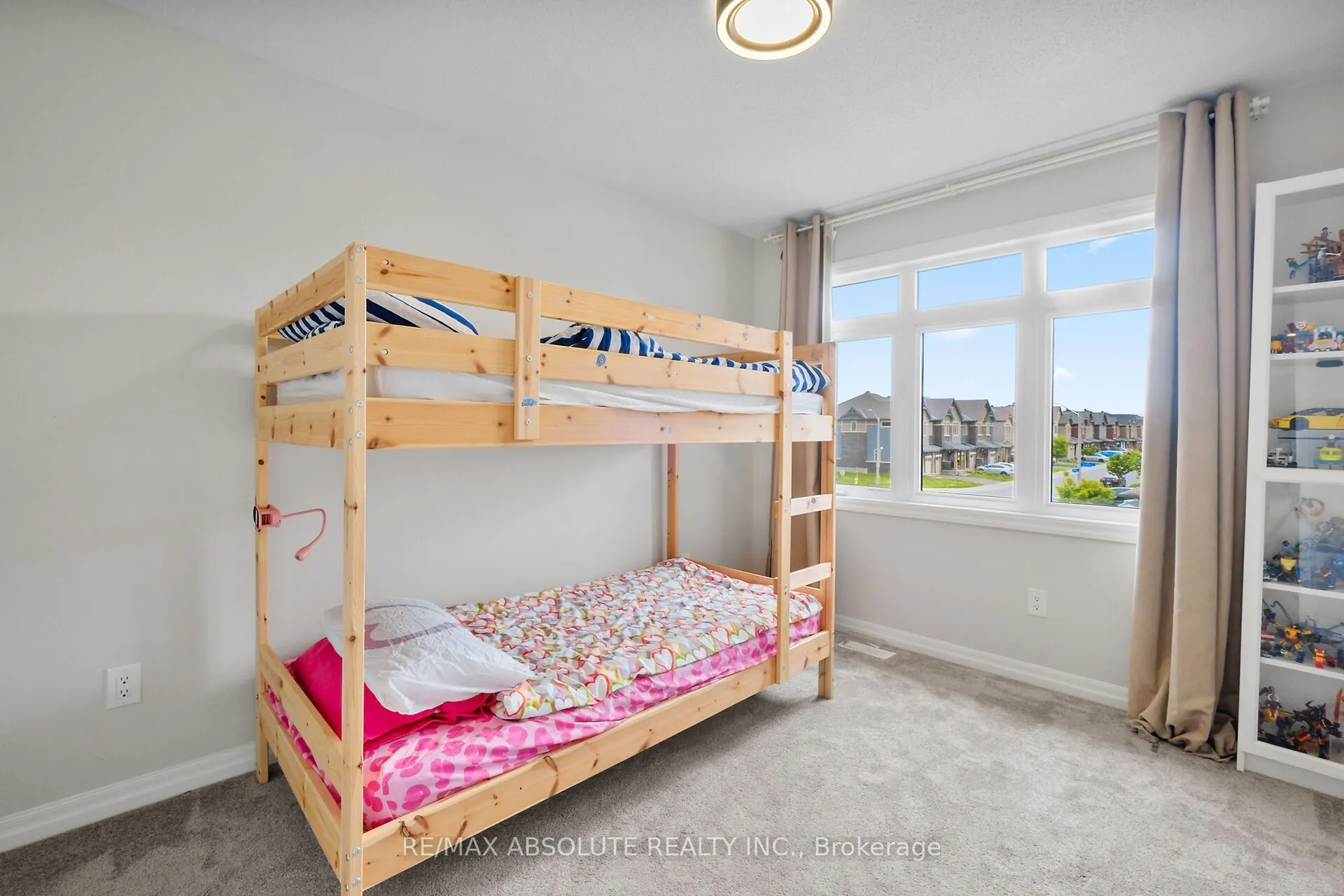 243 Overberg Way