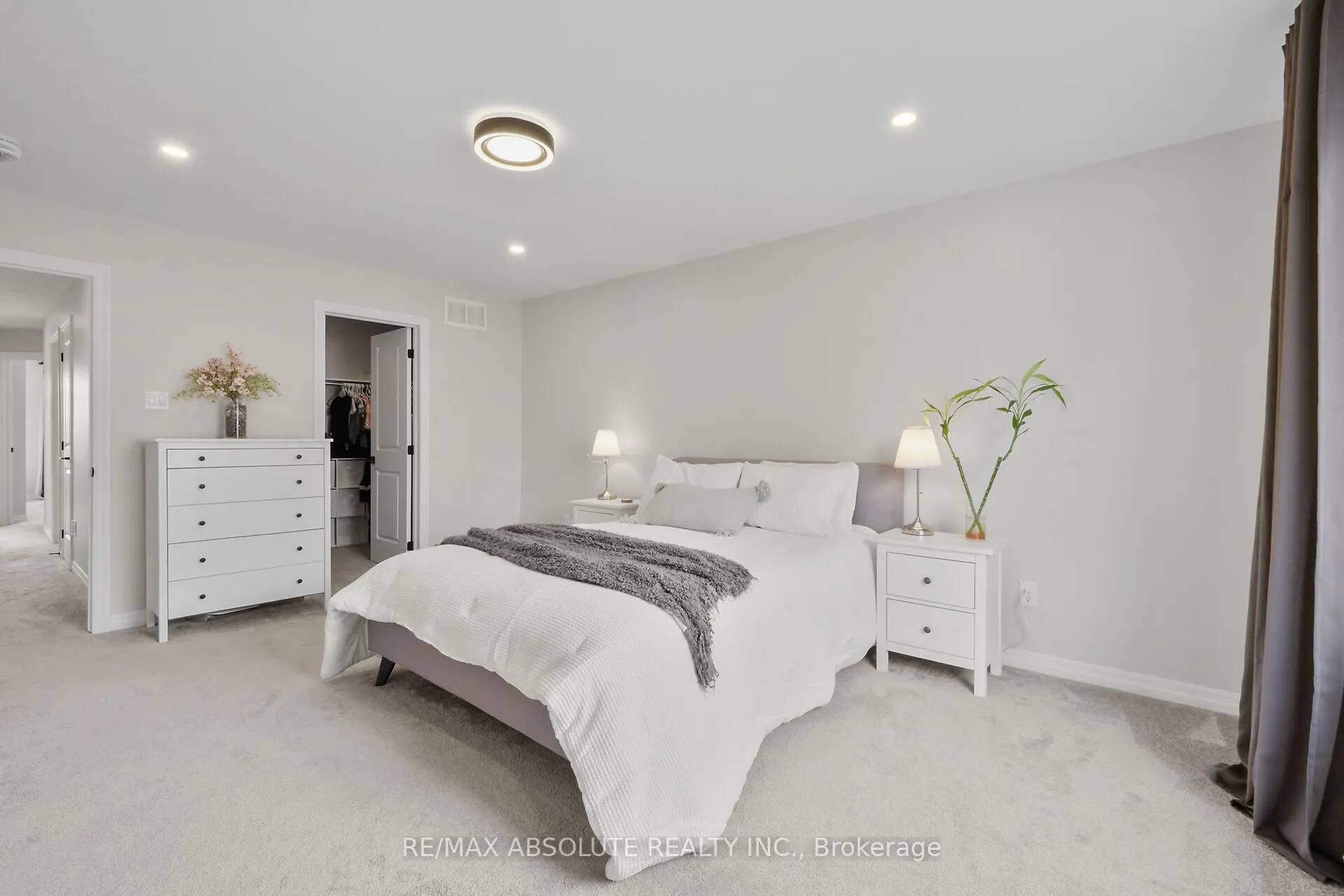 243 Overberg Way