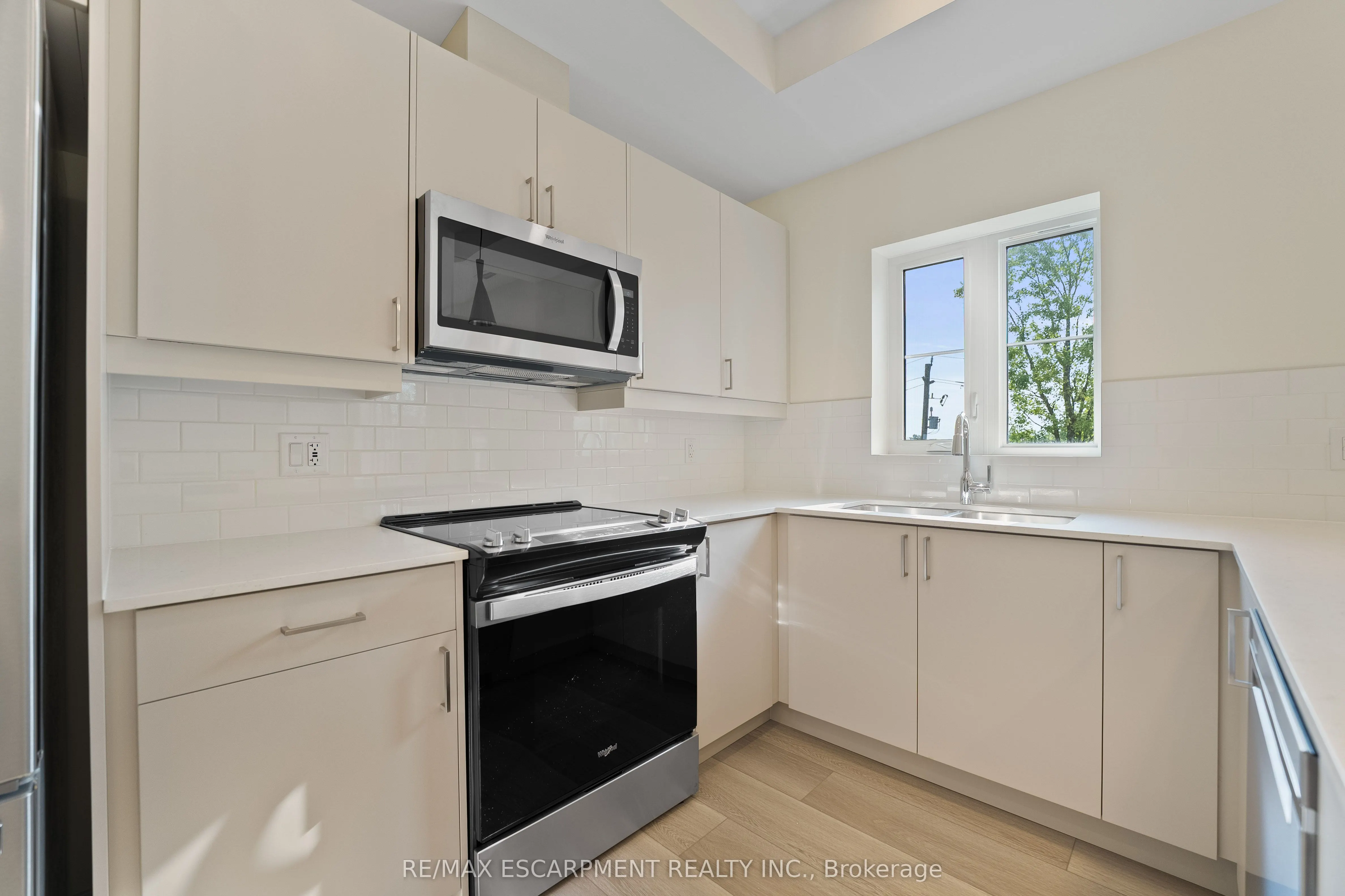 123 Lincoln Street, #309