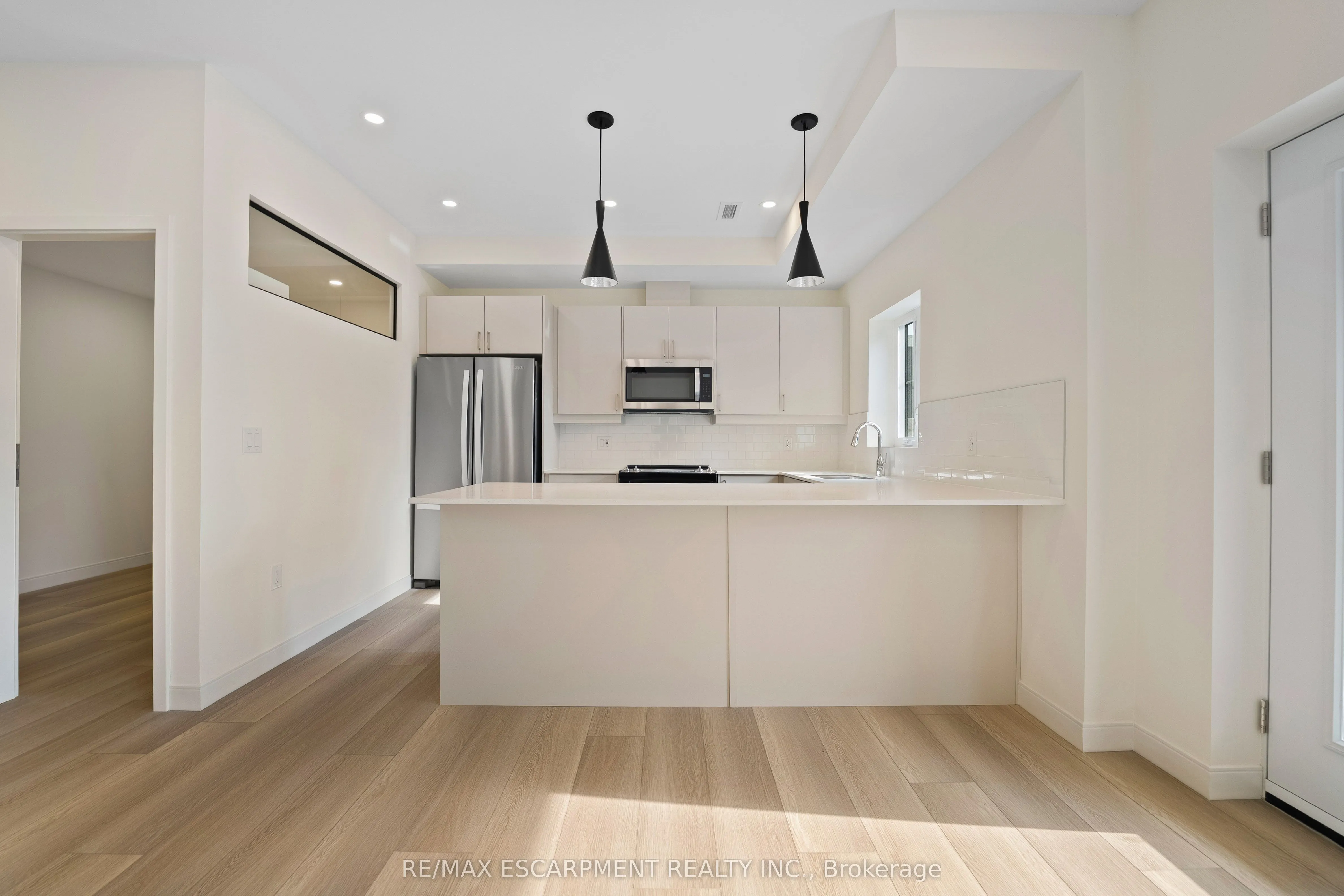 123 Lincoln Street, #309