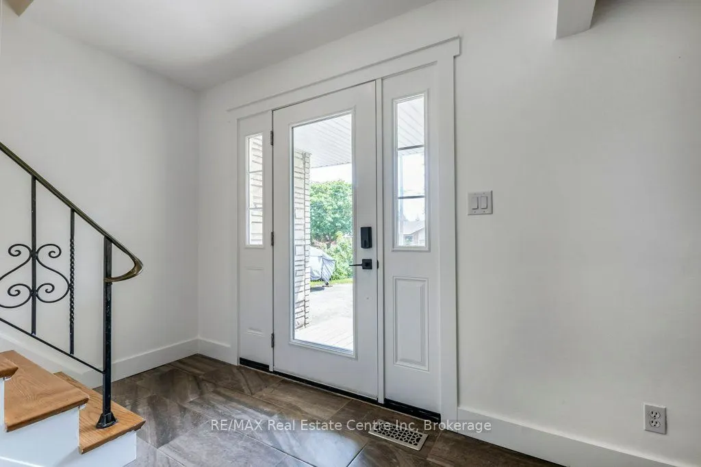42 Westminster Avenue