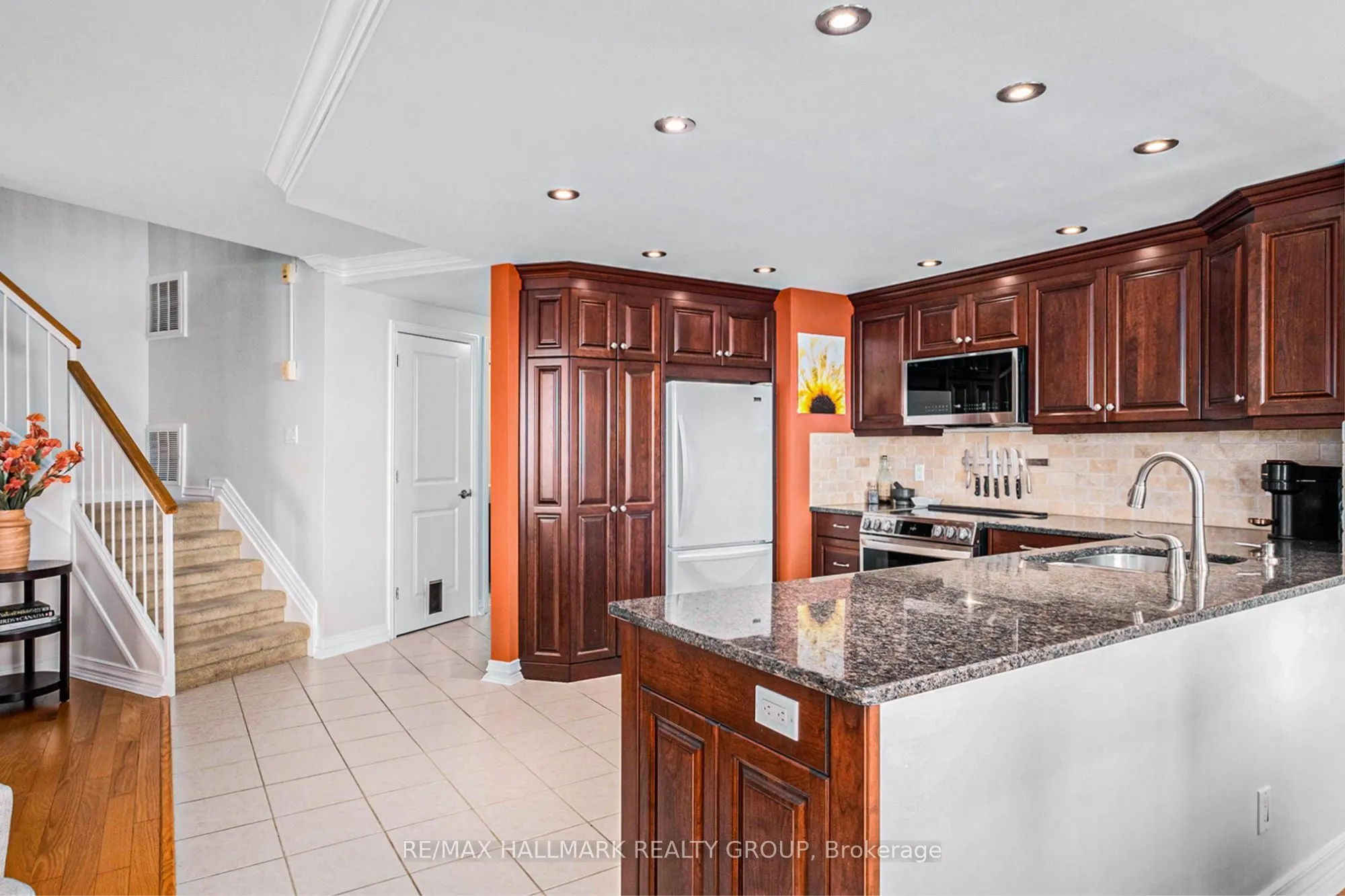 1380 Prince Of Wales Drive, #PH 7