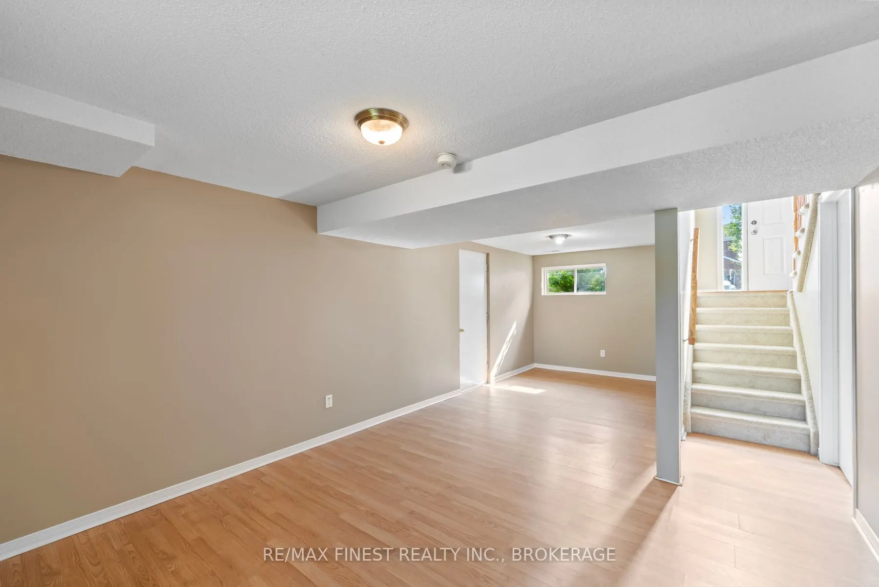 517 Citation Crescent
