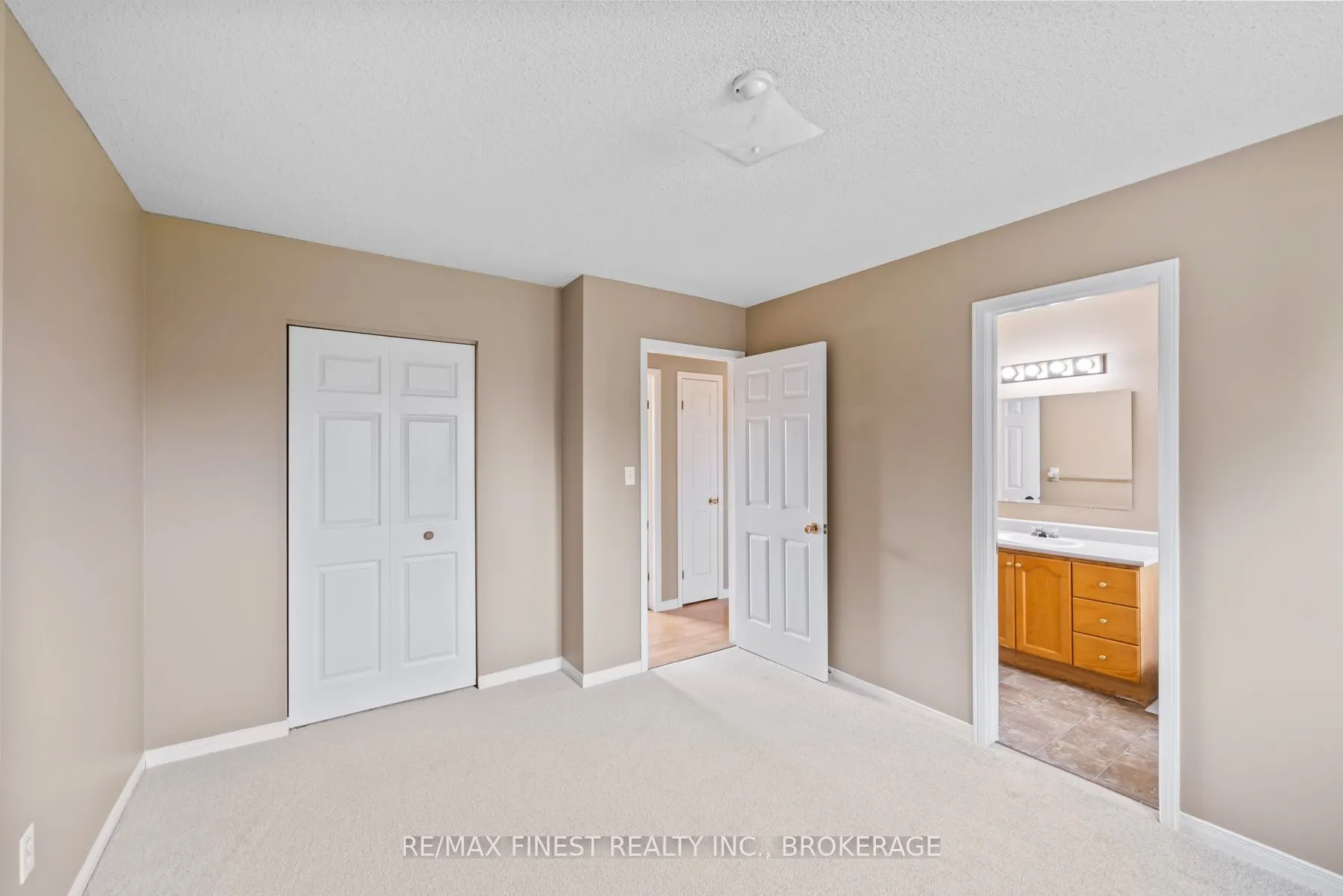 517 Citation Crescent