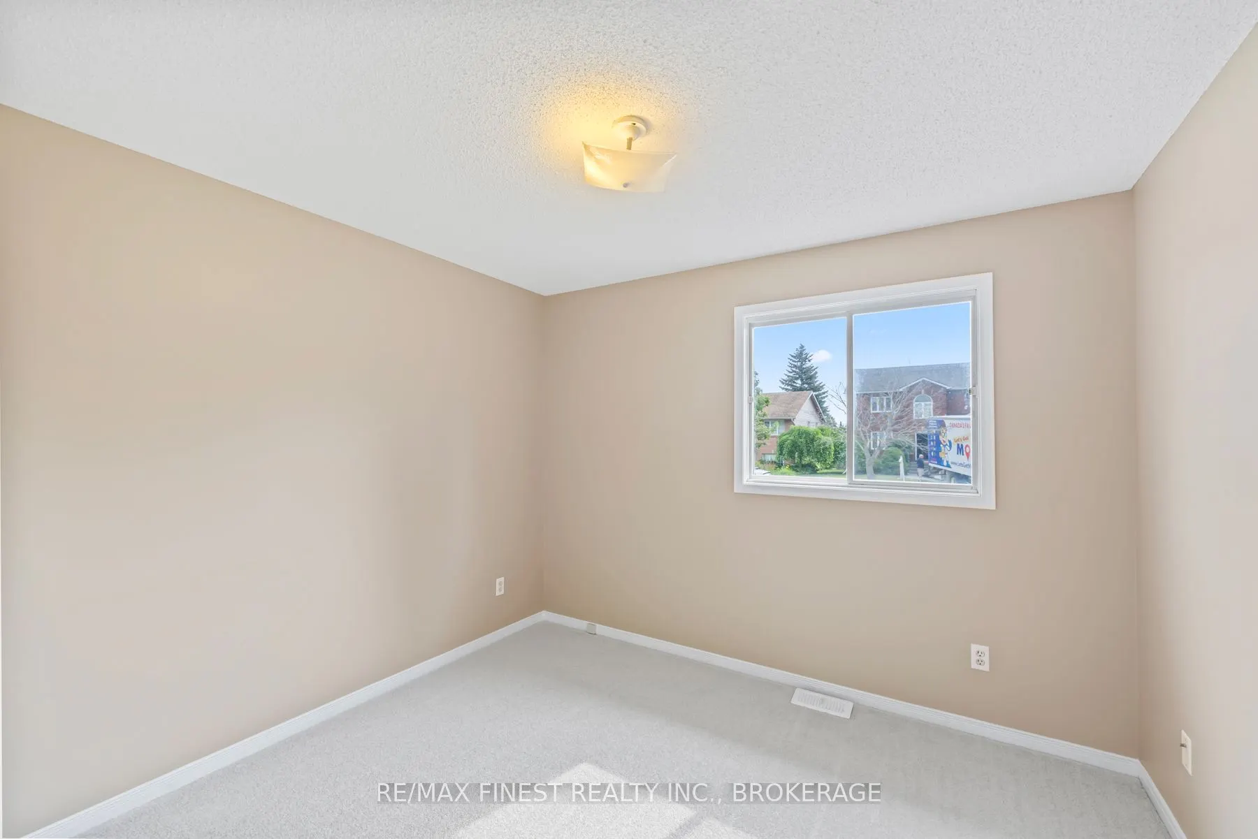 517 Citation Crescent