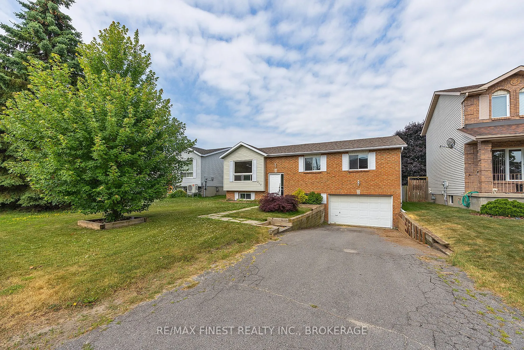 517 Citation Crescent