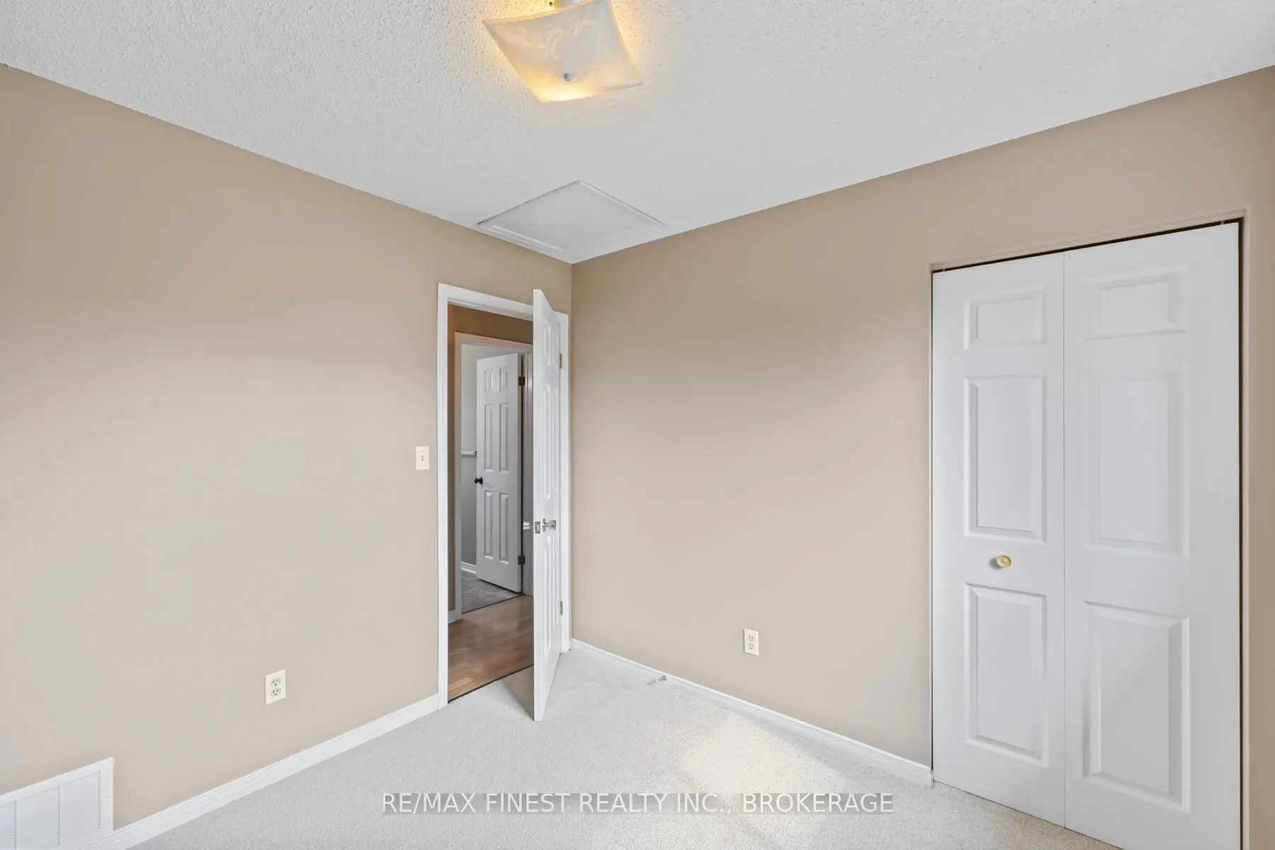 517 Citation Crescent