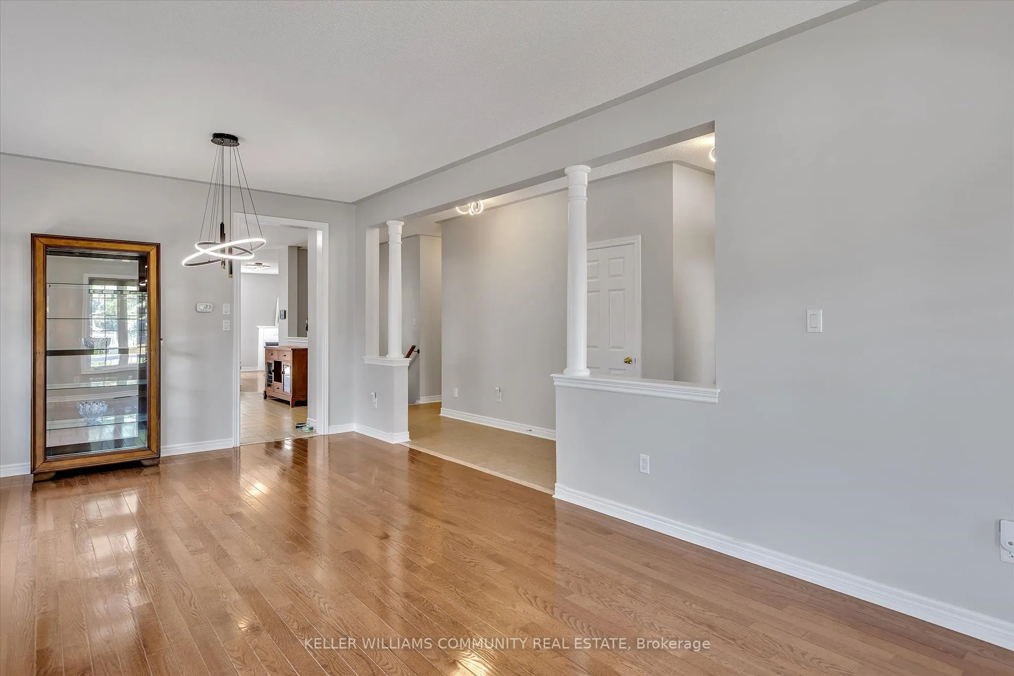 238 Lorne Court