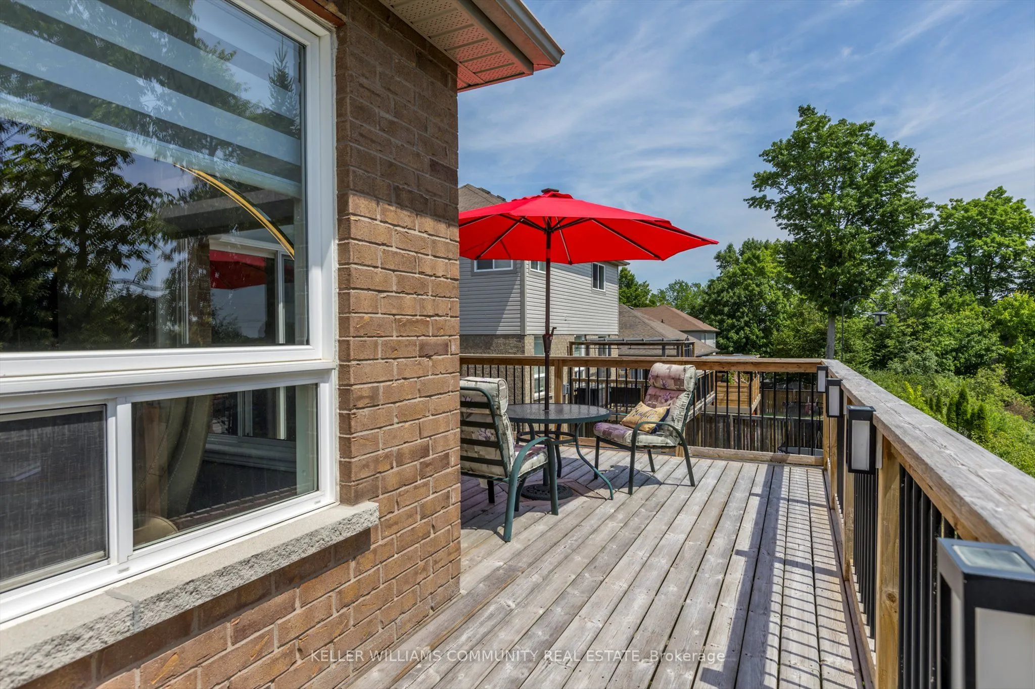238 Lorne Court