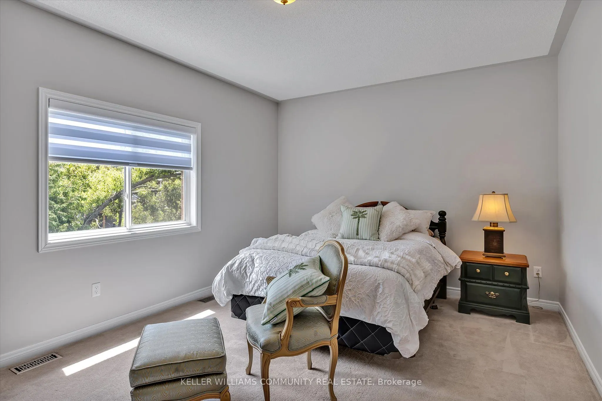 238 Lorne Court