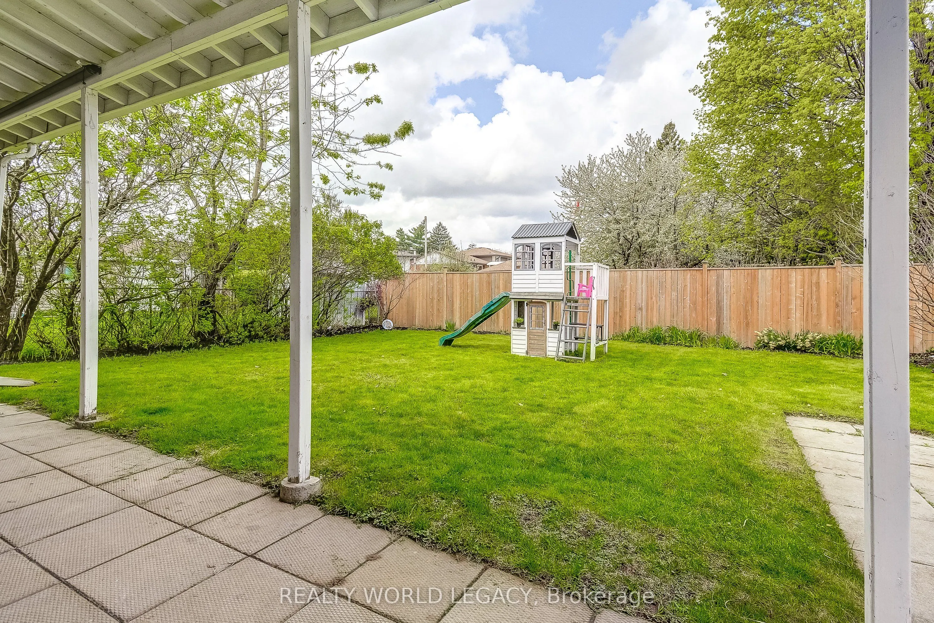 183 Nash Road N