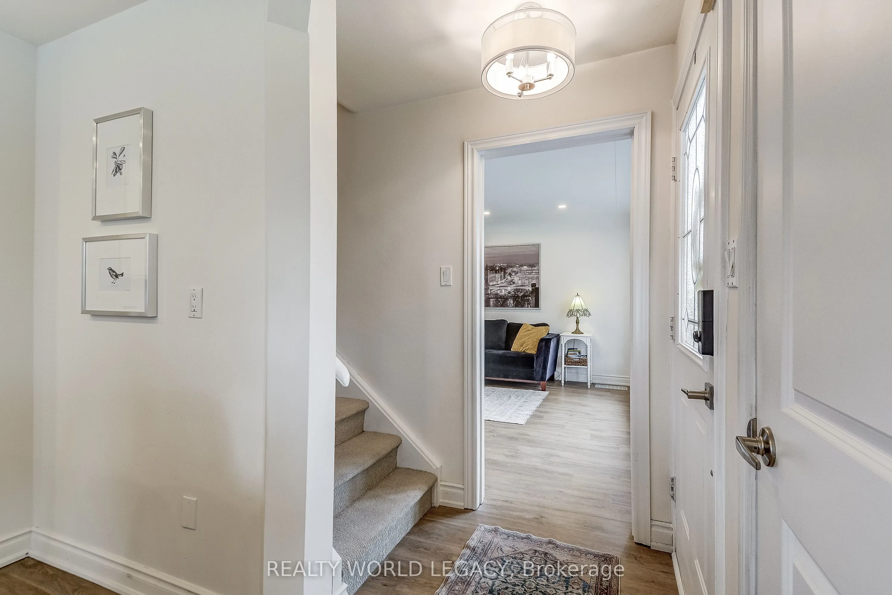 183 Nash Road N