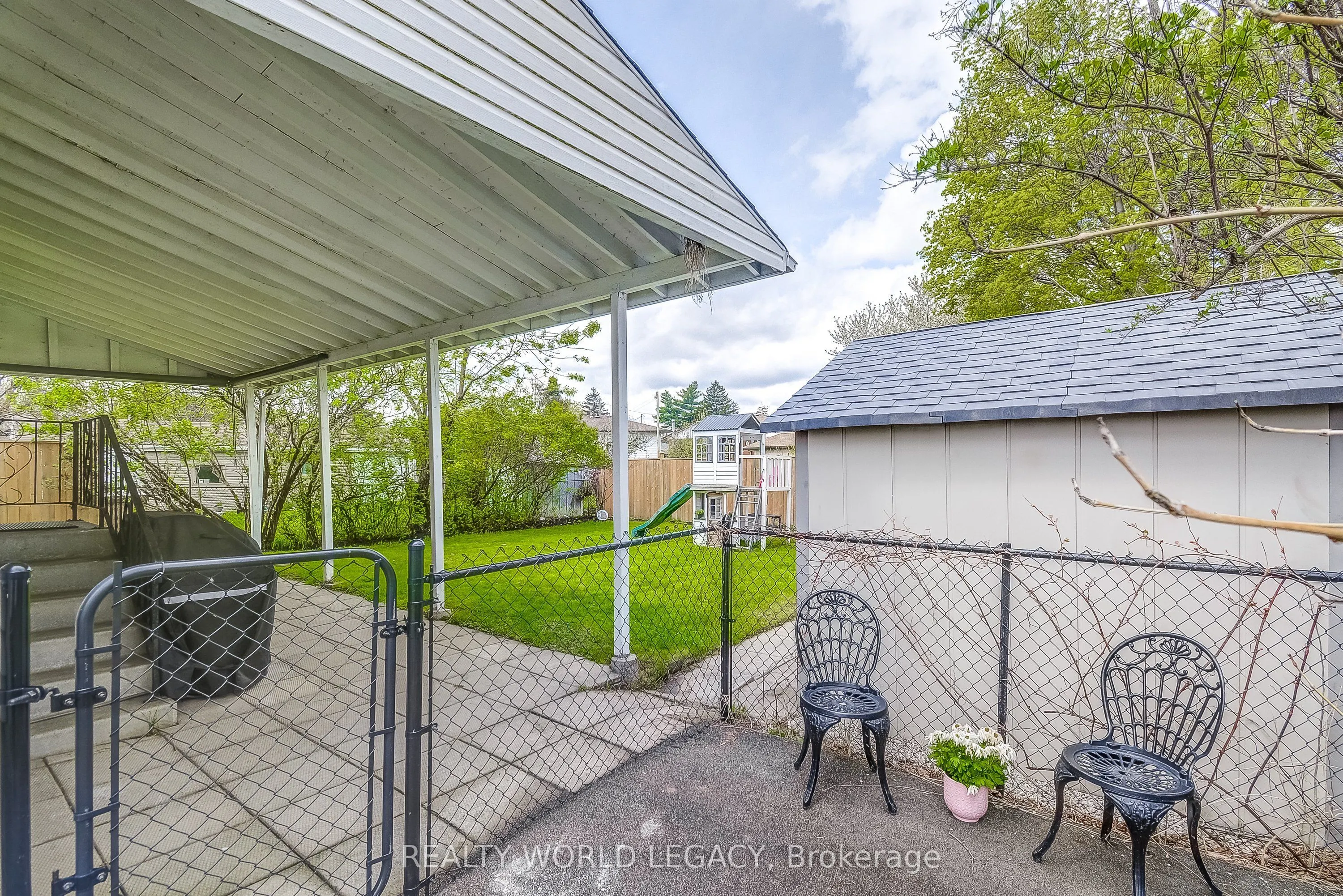 183 Nash Road N