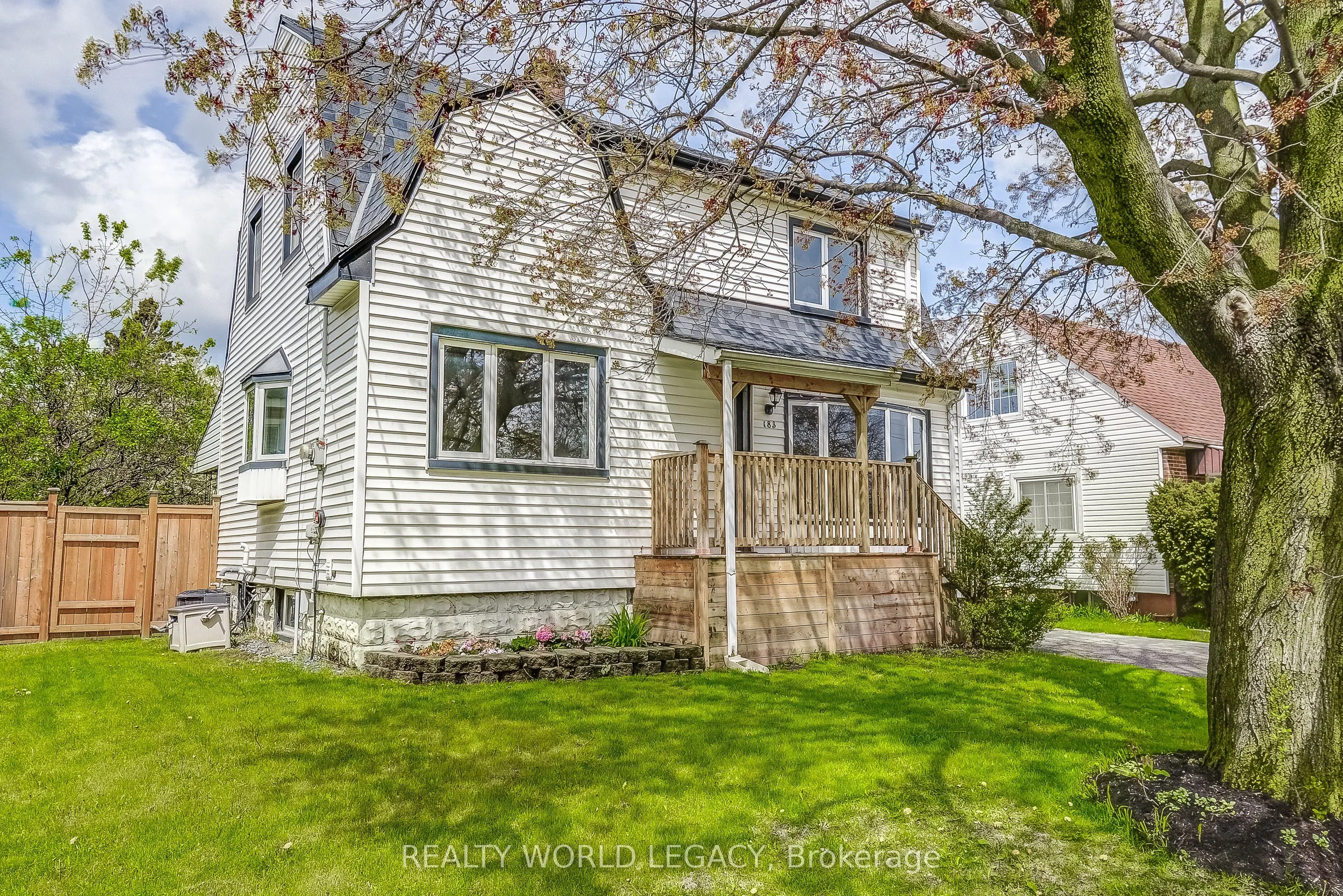 183 Nash Road N