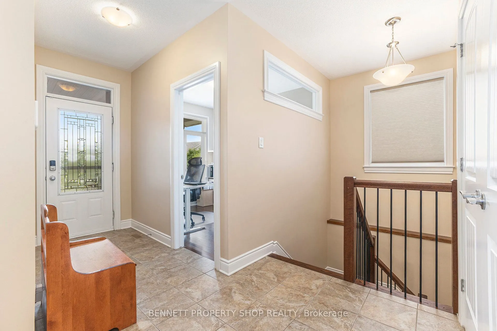 123 Elfin Grove