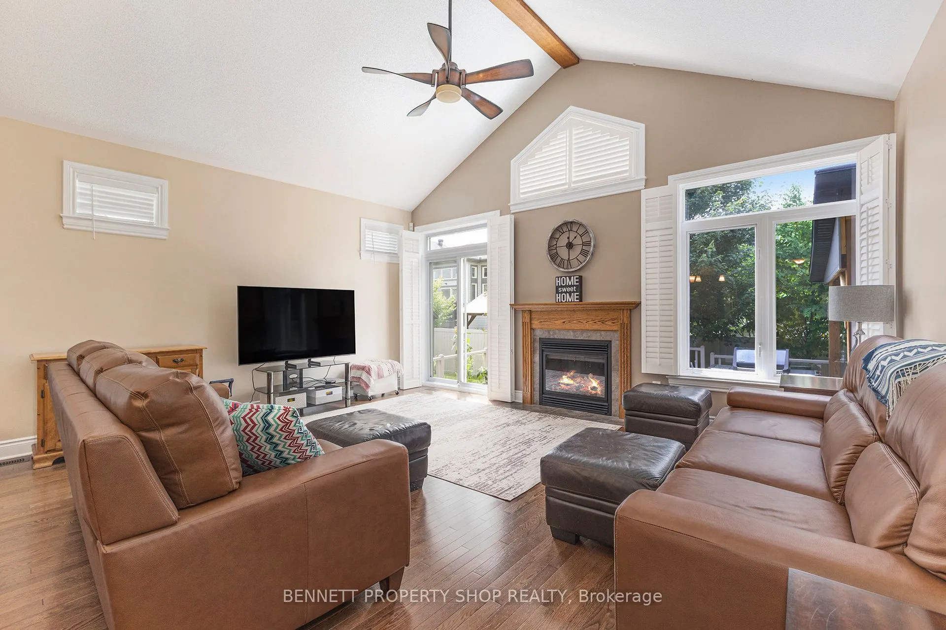 123 Elfin Grove