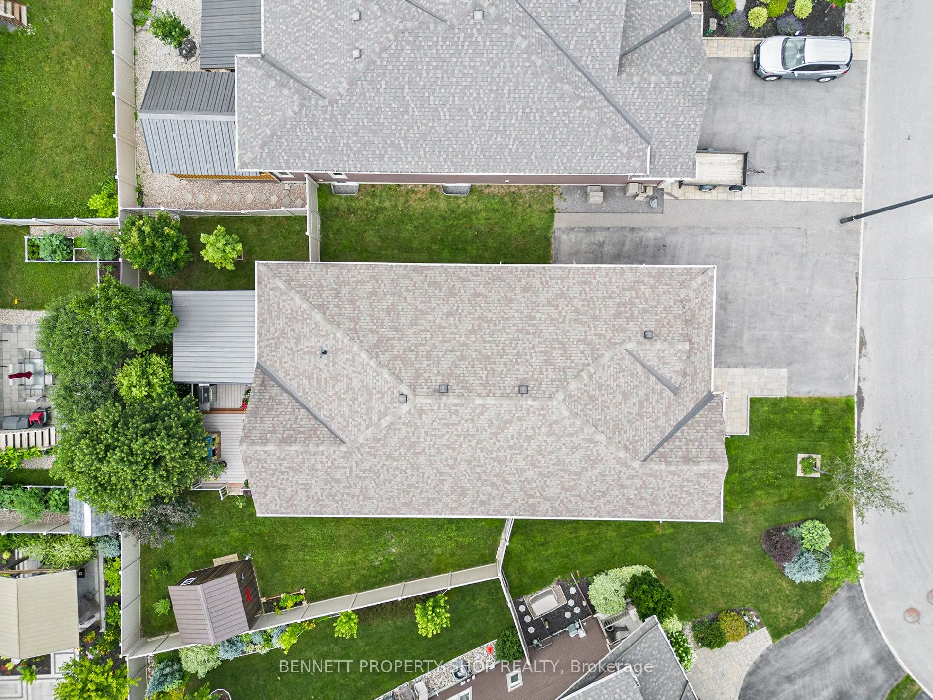 123 Elfin Grove