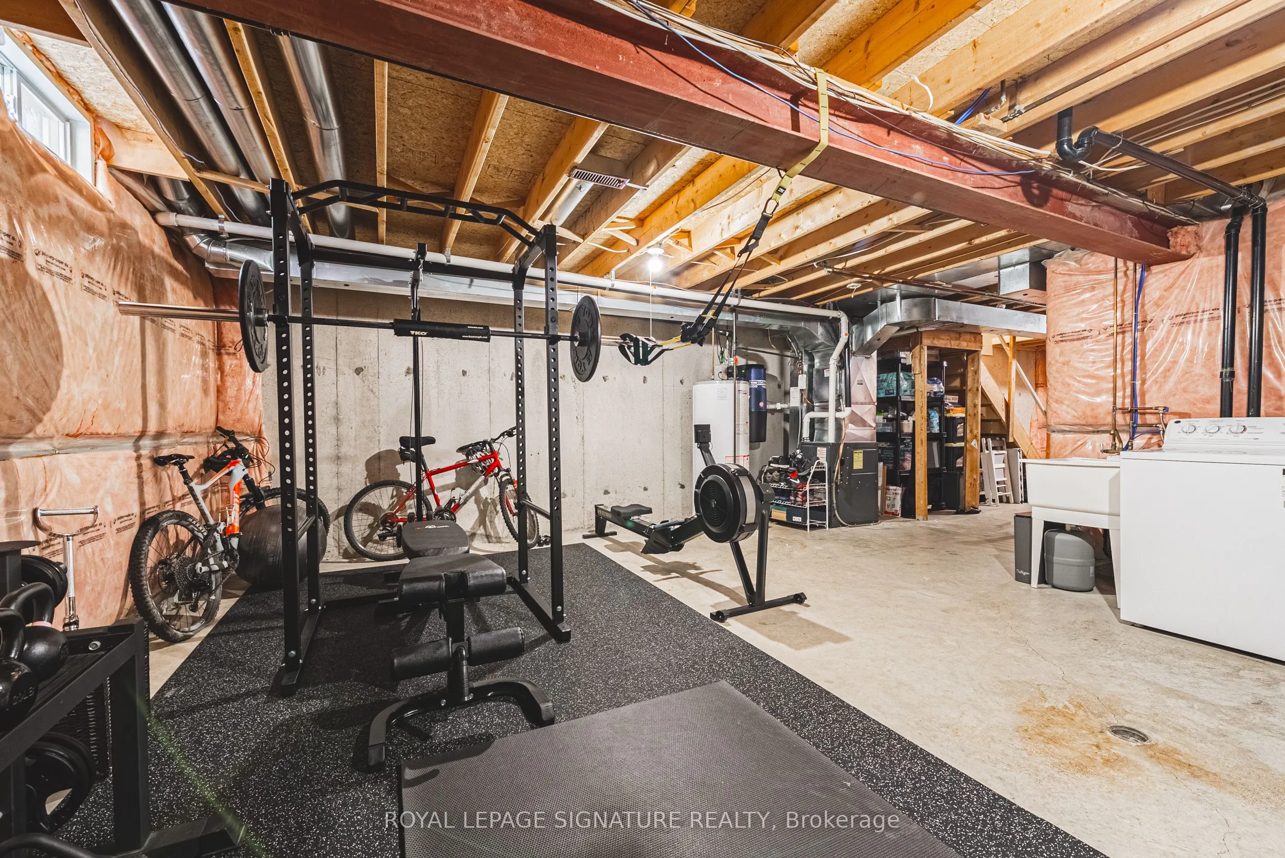 819 Upper Paradise Road, #11