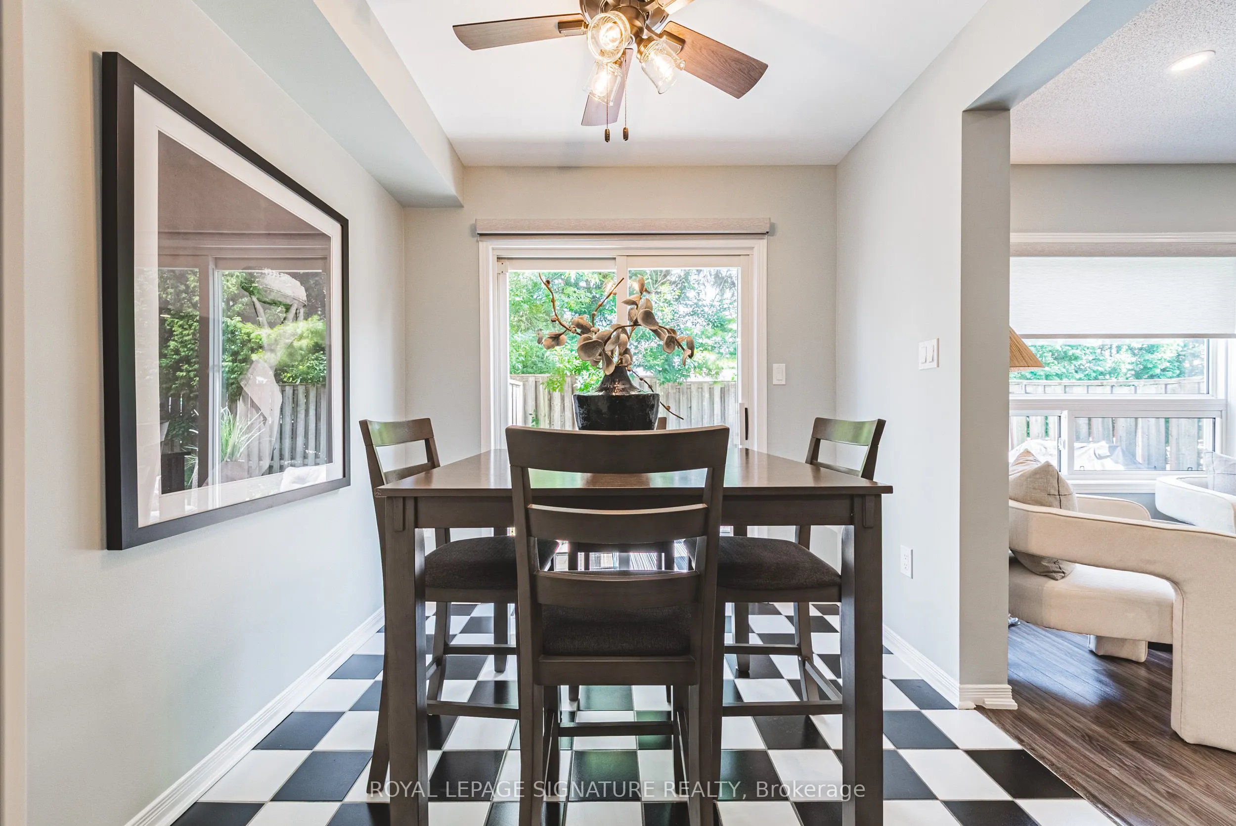 819 Upper Paradise Road, #11
