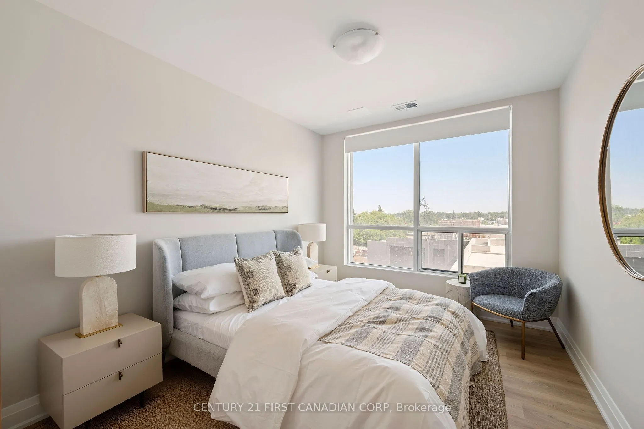 4286 King Street, #610