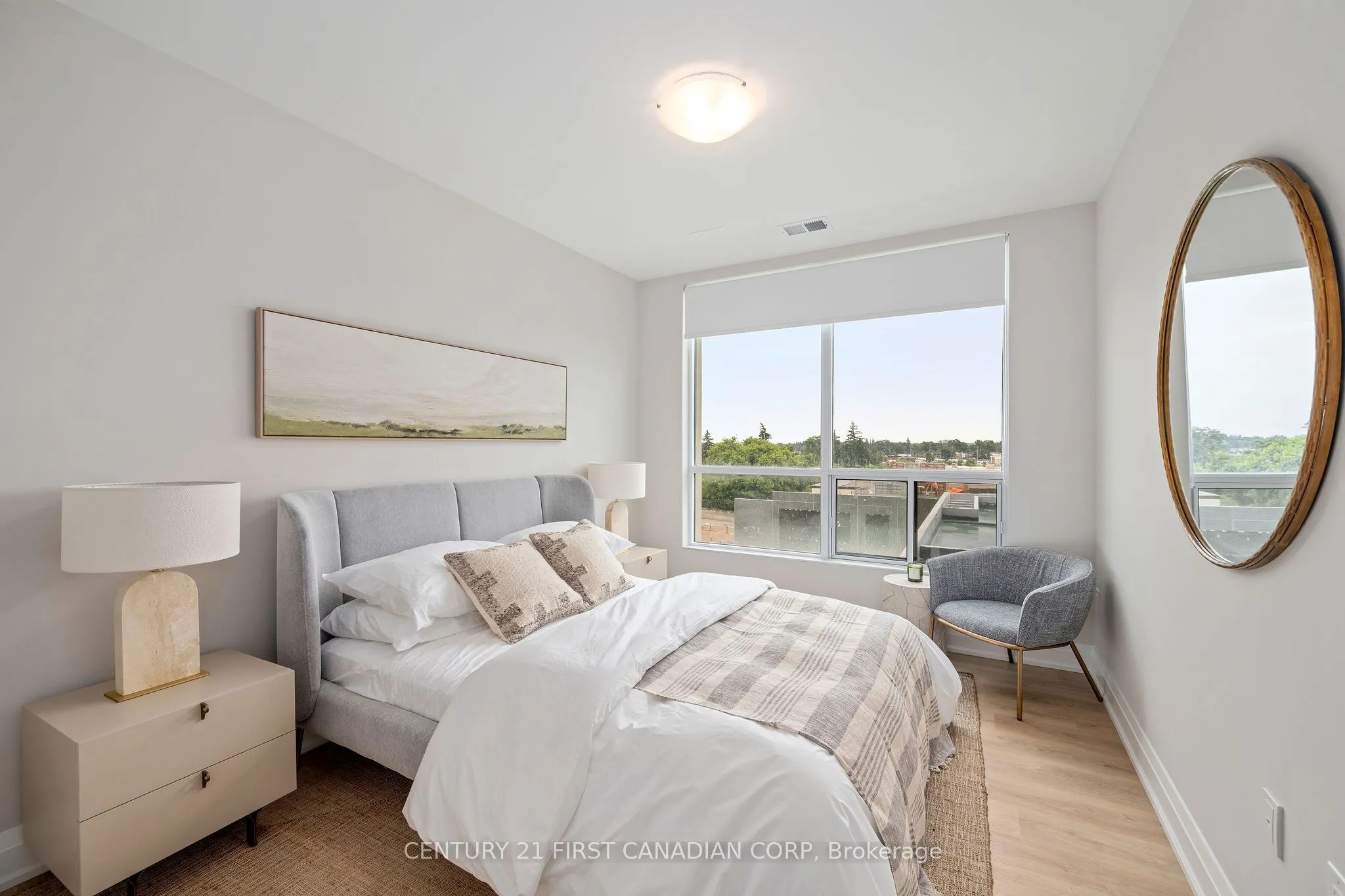 4286 King Street, #610