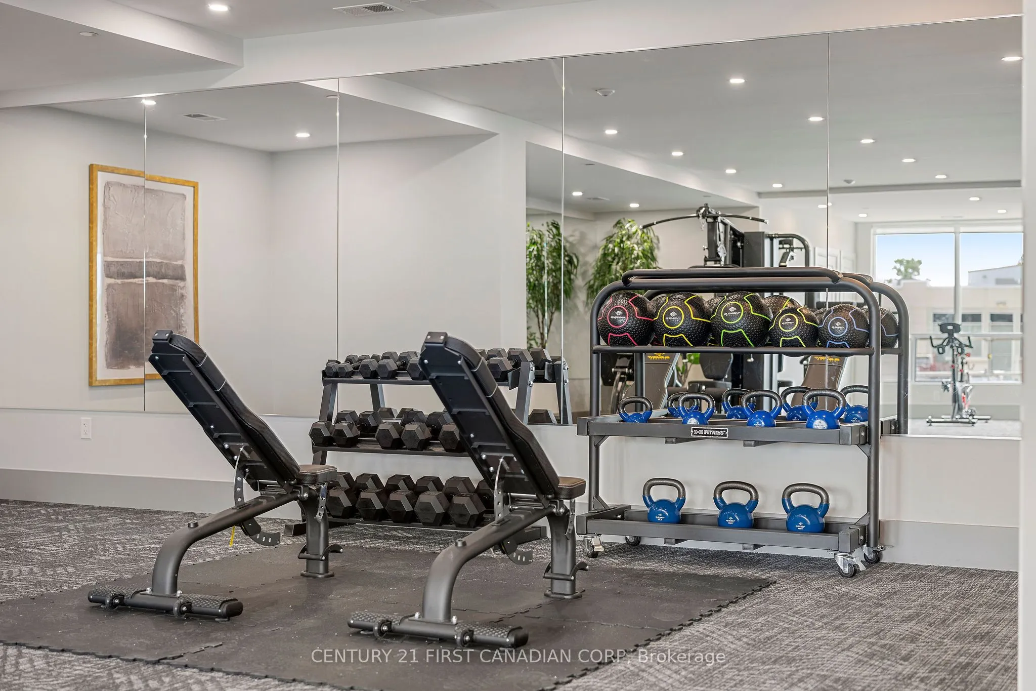 4286 King Street, #610