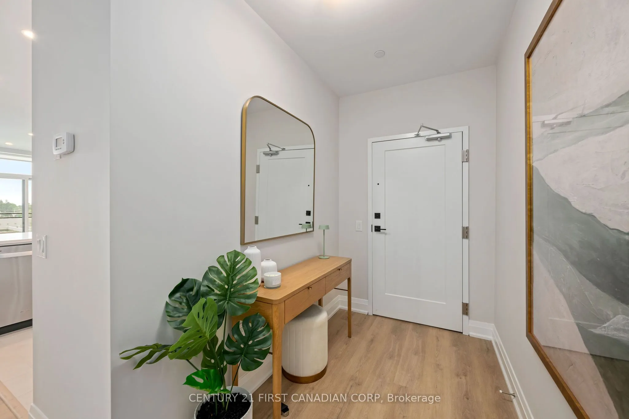 4286 King Street, #610
