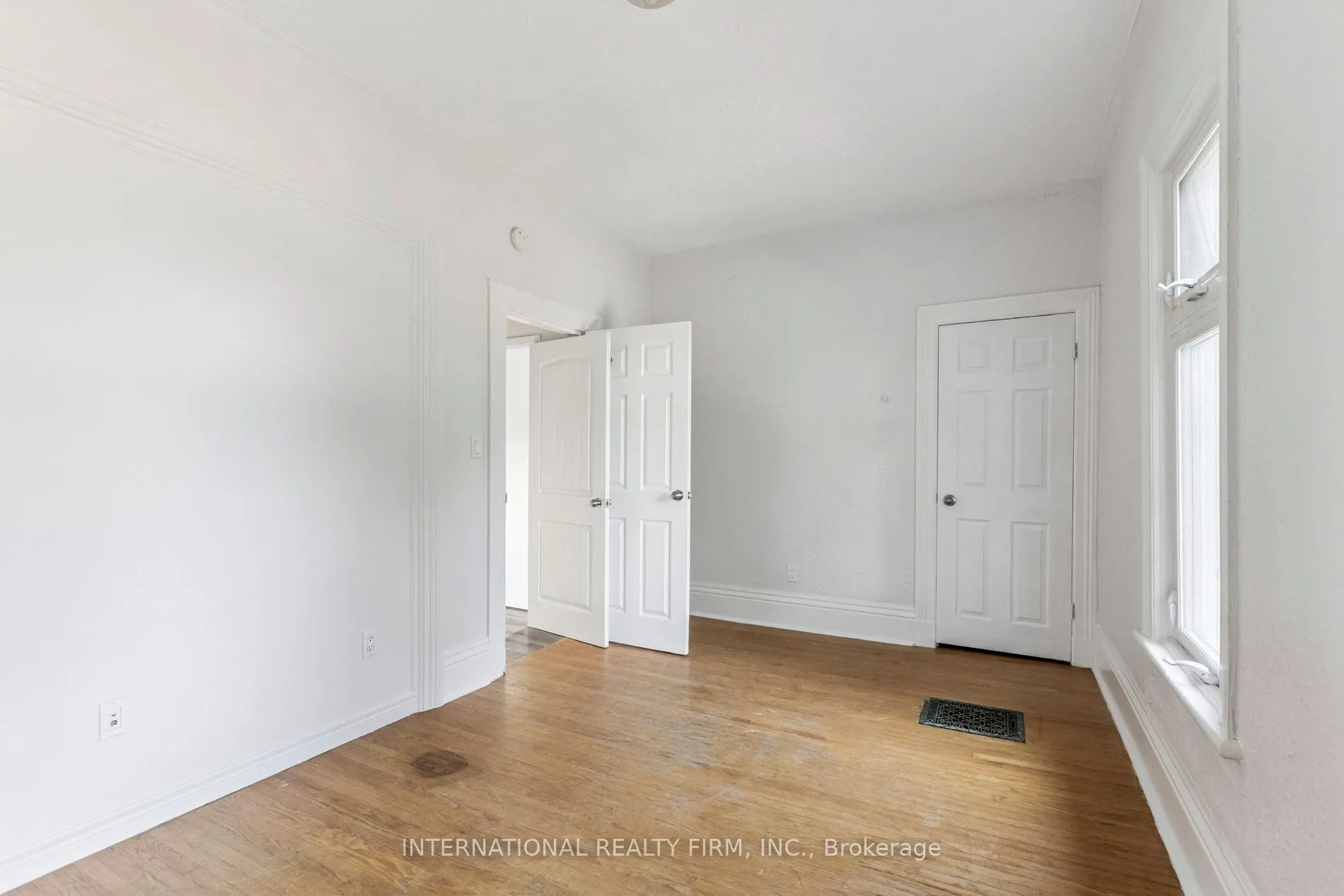 54 MARLBOROUGH Street