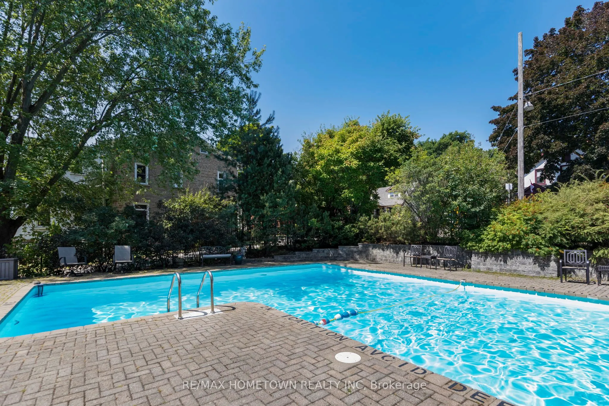 109 King Street E, #304