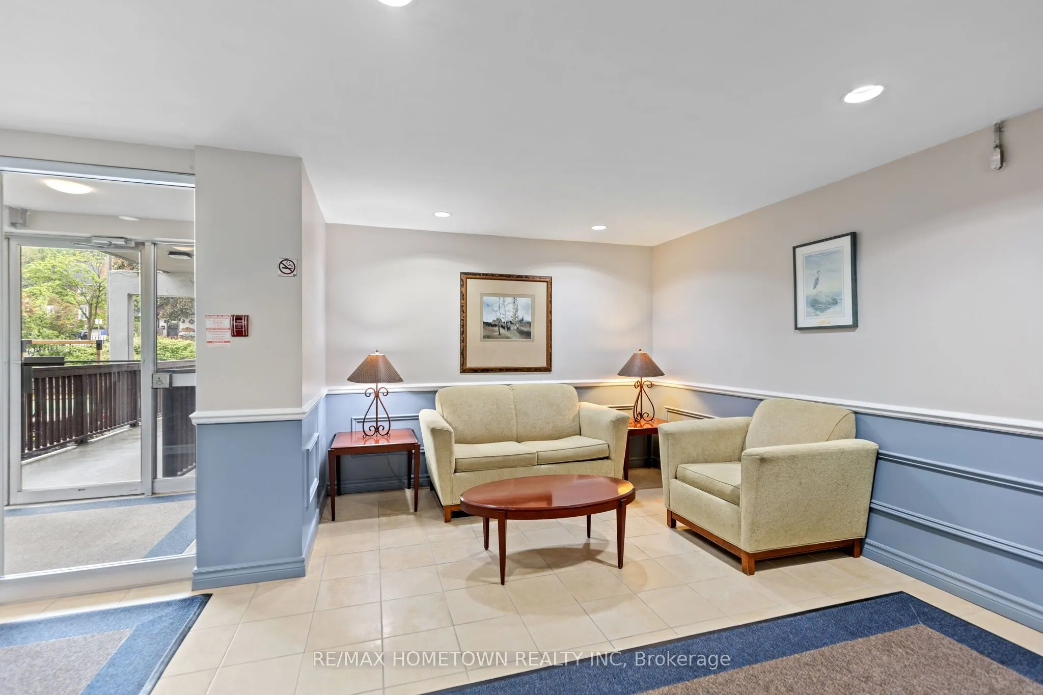 109 King Street E, #304