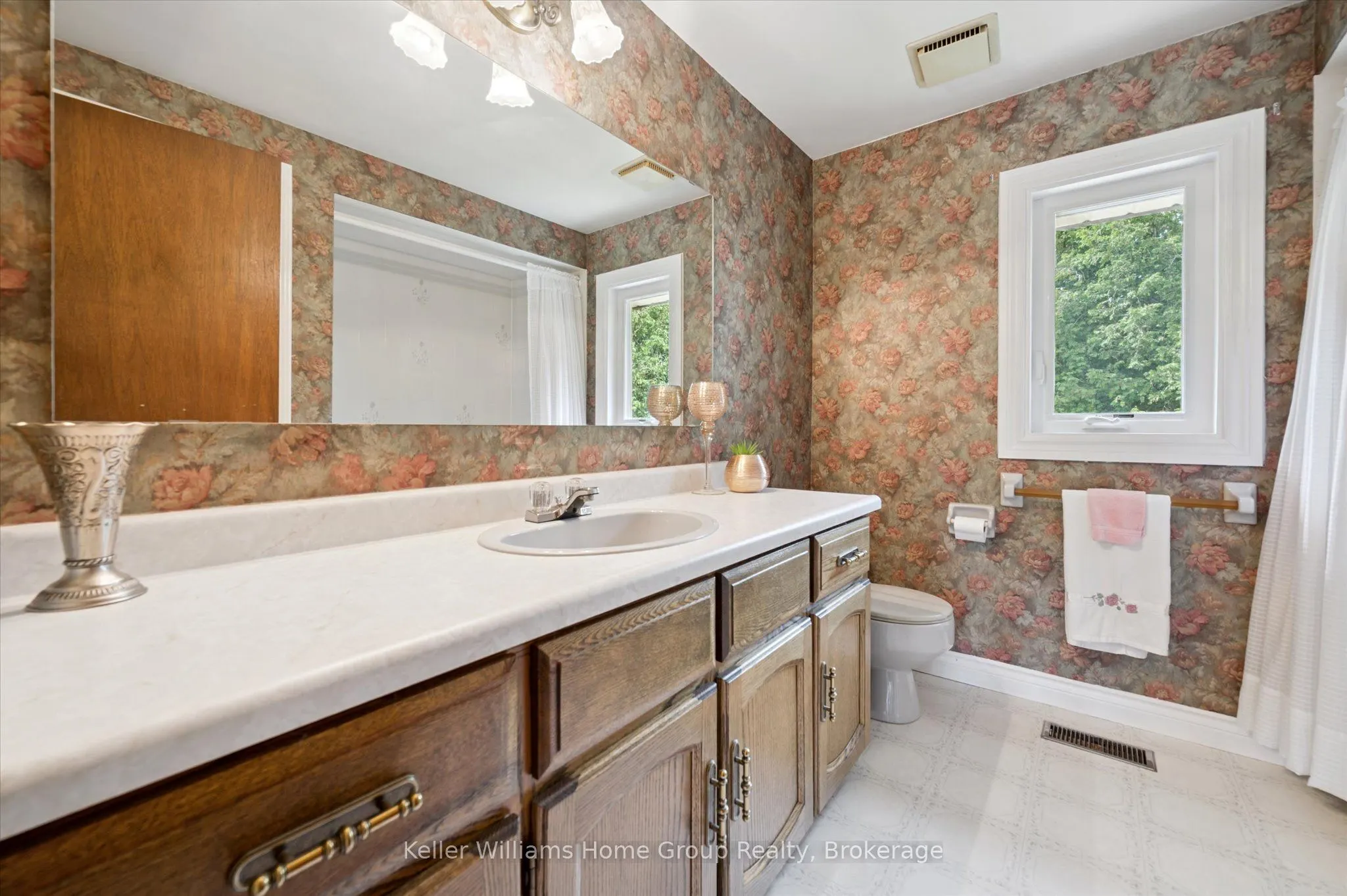 167 Inverhaugh Road