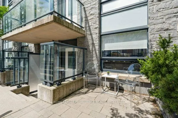 121 Queen Street, #A4