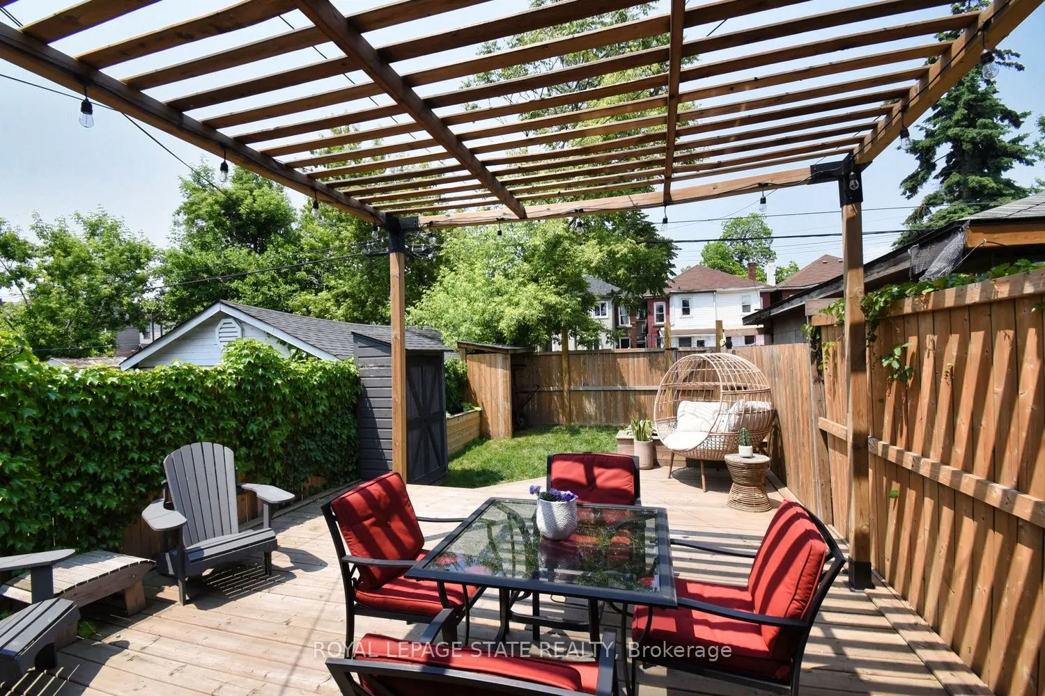 61 Chestnut Avenue