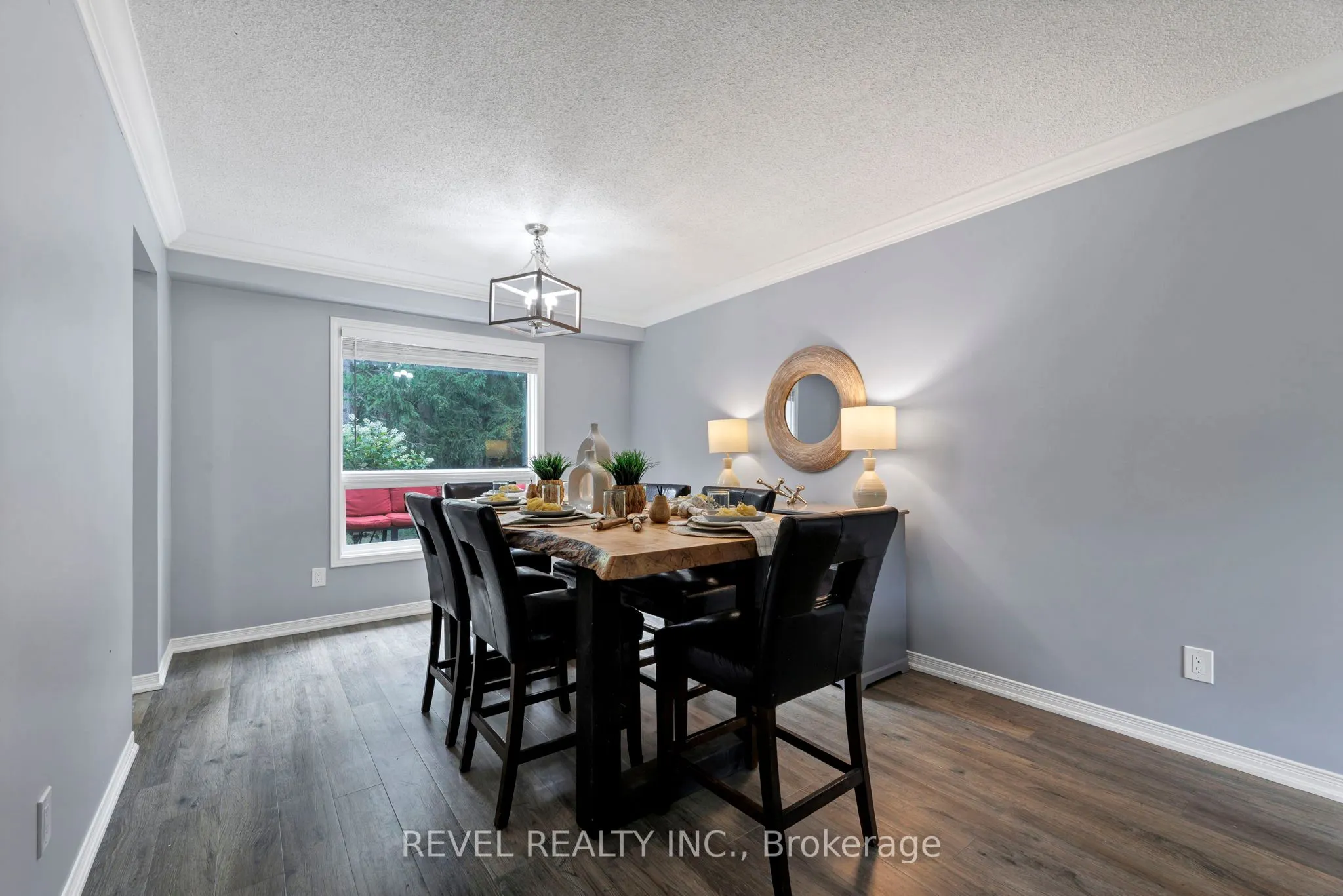 46 Royal Estate Drive